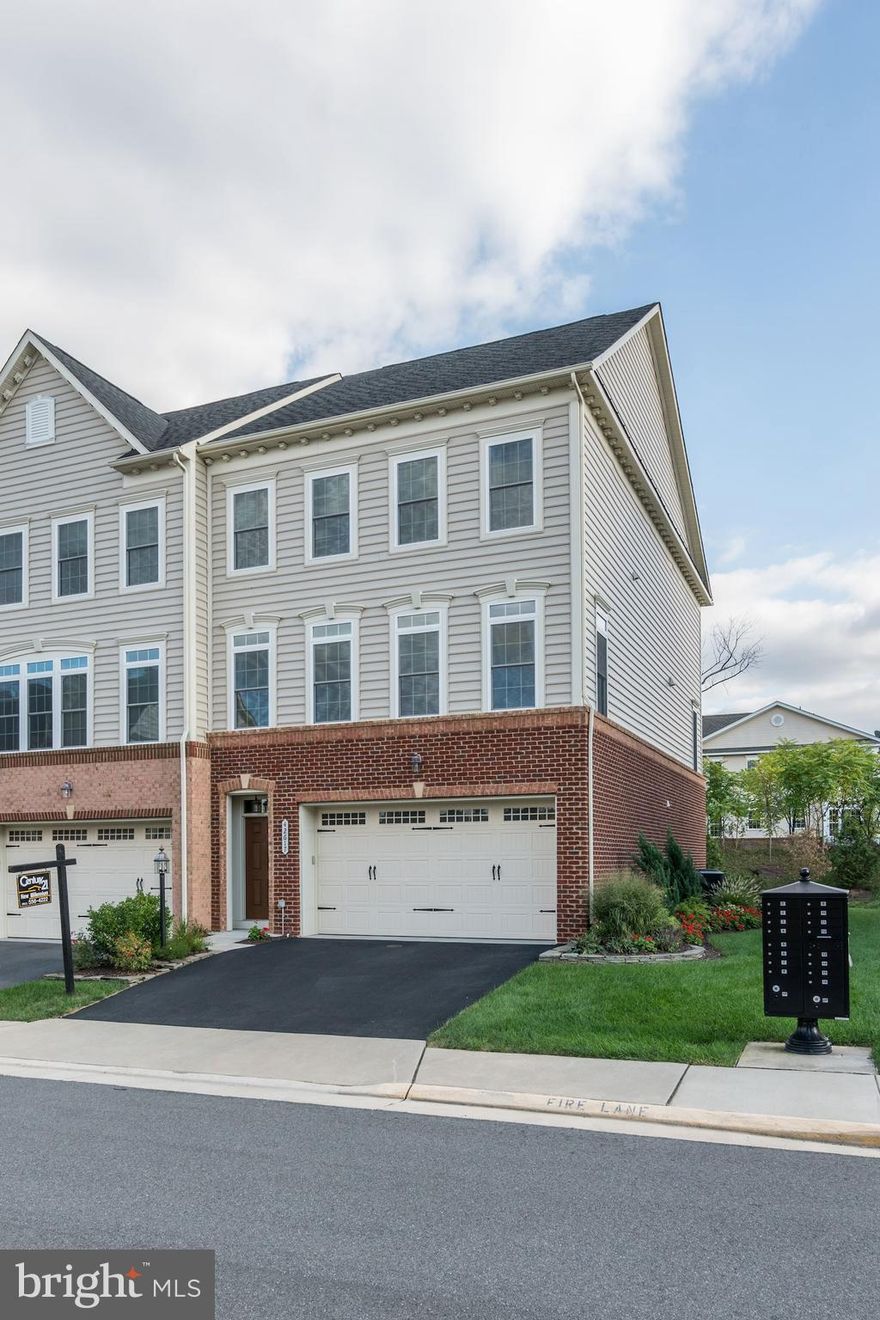 This immaculate end-unit townhouse, located in the highly sought-after Avonlea community in Chantilly, offers a blend of elegance and comfort. The main level is adorned with hardwood flooring throughout, featuring a bright and inviting living and dining area, complemented by recessed lighting. The gourmet kitchen boasts granite countertops and stainless-steel appliances, creating a sophisticated cooking space. The breakfast area opens to a large Trex deck, ideal for outdoor entertaining.

The upper level is home to three generously sized bedrooms, two full bathrooms, and a convenient laundry room. The owner’s suite includes a cozy sitting area and walk-in closets, providing ample storage space. The fully finished lower level is equipped with new luxury vinyl flooring, a full bathroom, and direct access to the garage. The basement also provides a walkout to a private, serene backyard.

Freshly painted and with brand-new carpeting, this home is ready for immediate occupancy. Residents of Avonlea enjoy access to a variety of amenities, including a fitness center, tennis court, outdoor pool, and walking trail. Conveniently located off Route 50, with easy access to Route 28 and the Dulles Toll Road, this home is also just a short distance from the Silver Line Metro.

Located within the top-rated school district in Loudoun County. Pets will be considered on a case-by-case basis, and excellent credit is required. The owner is a licensed Realtor.