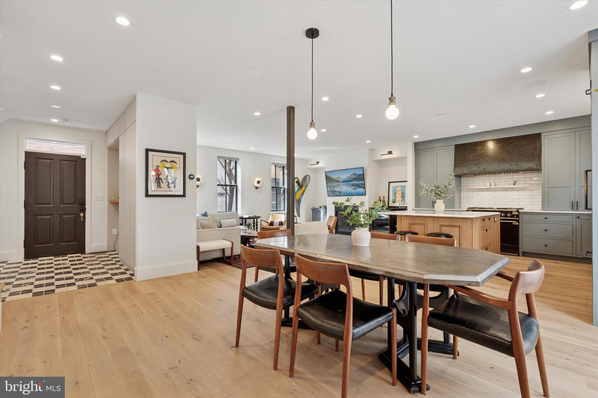 RITTENHOUSE SQUARE - Residential