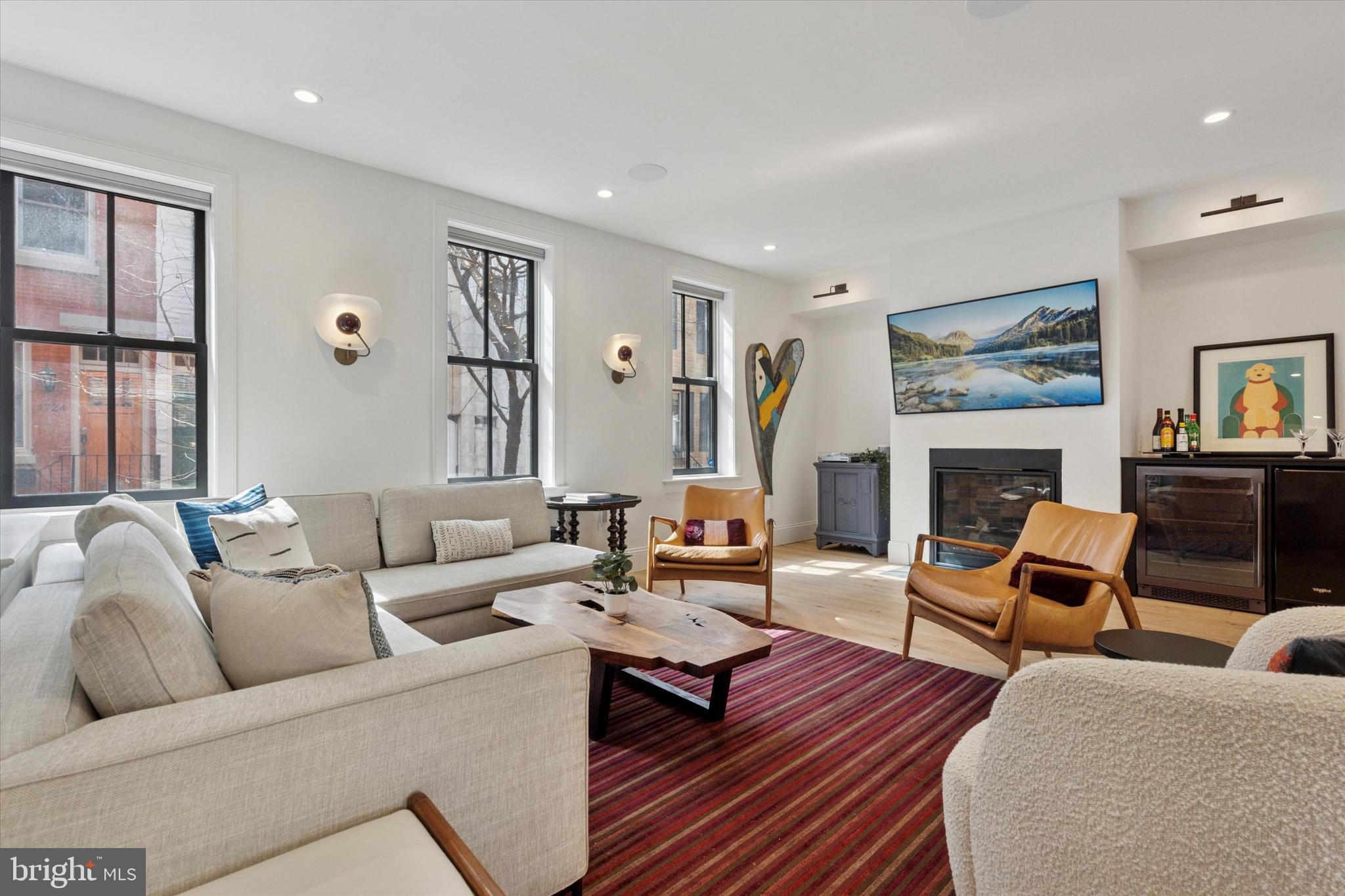 RITTENHOUSE SQUARE - Residential