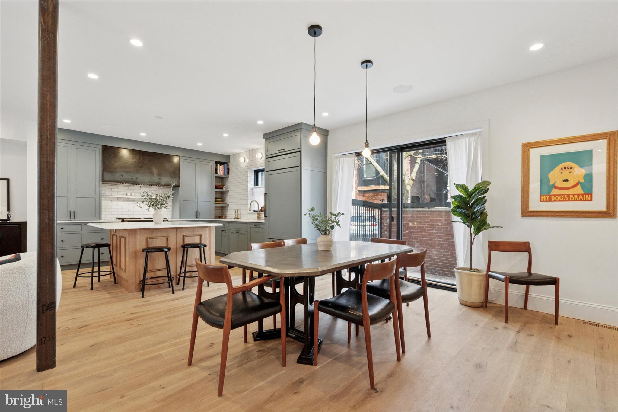 RITTENHOUSE SQUARE - Residential