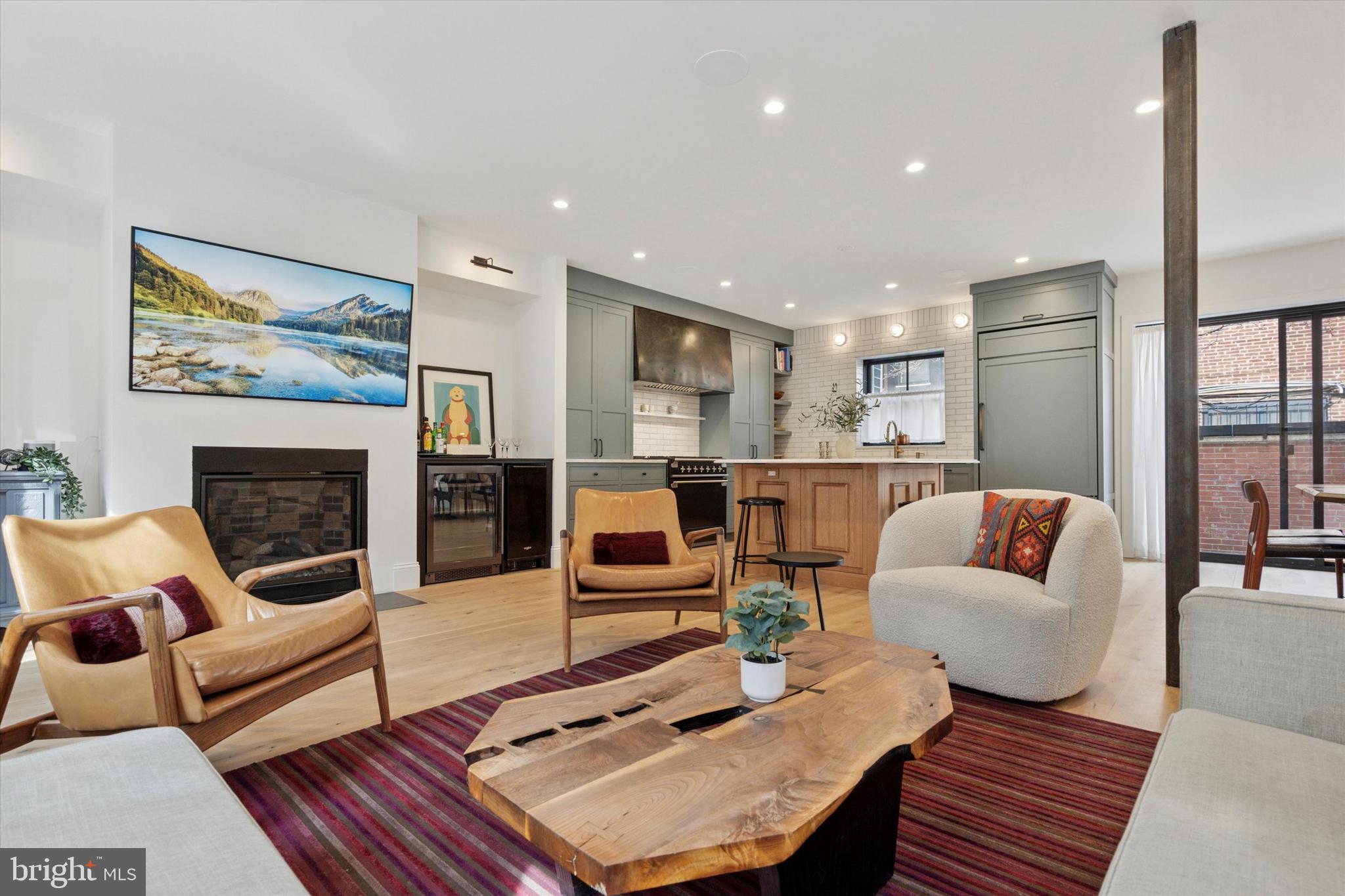 RITTENHOUSE SQUARE - Residential