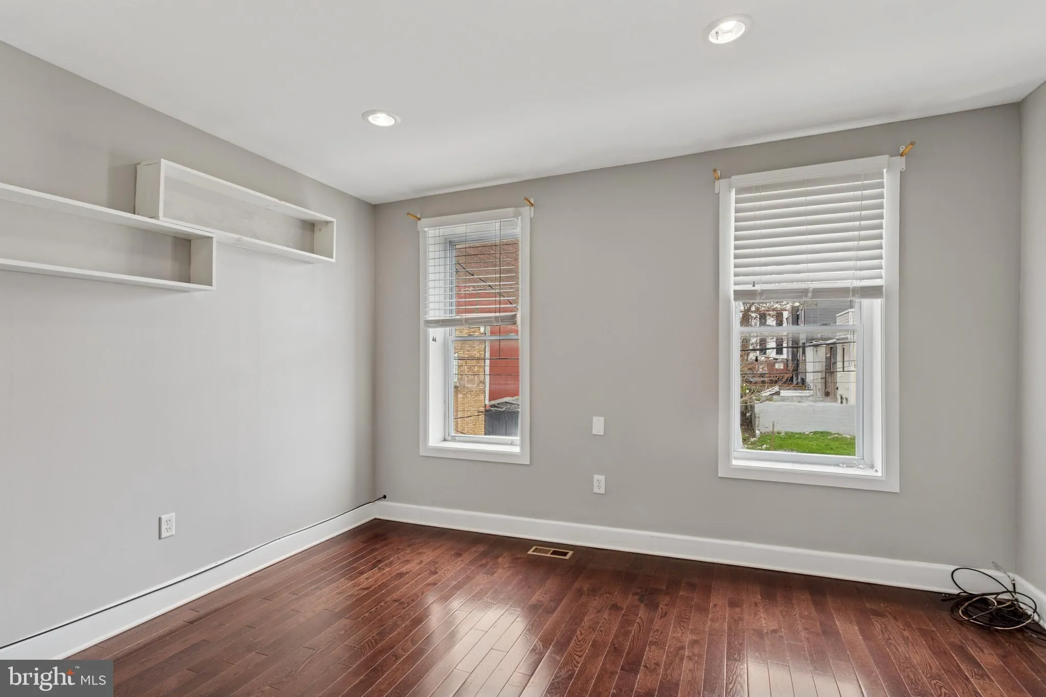 Philadelphia, Pennsylvania 19146, United States, 3 Bedrooms Bedrooms, ,2 BathroomsBathrooms,Residential,Active,113706
