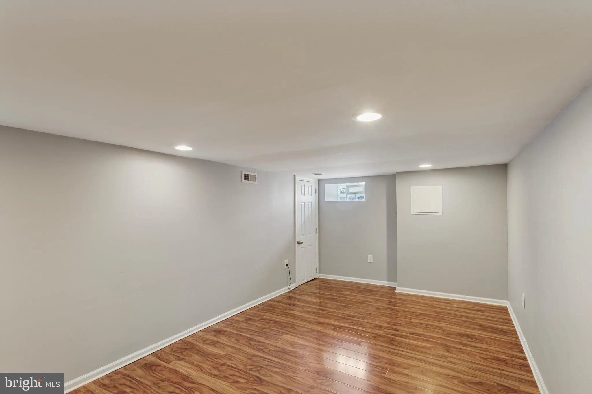 Philadelphia, Pennsylvania 19146, United States, 3 Bedrooms Bedrooms, ,2 BathroomsBathrooms,Residential,Active,113706