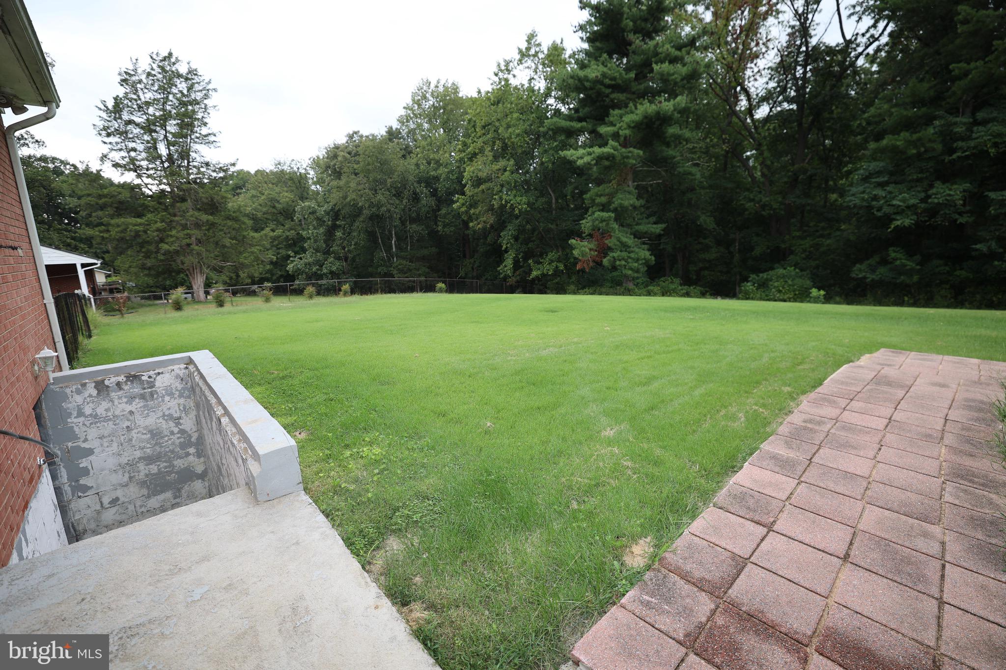 JEFFERSON KNOLLS - Residential Lease