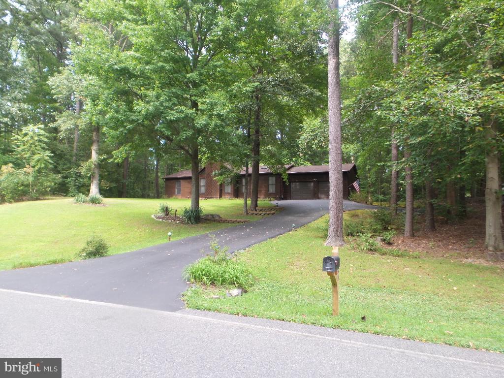 MUTUAL ESTATES - Residential