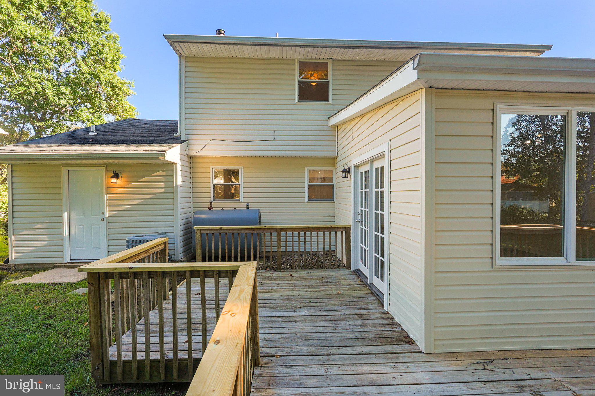 93 S SKYWARD DRIVE