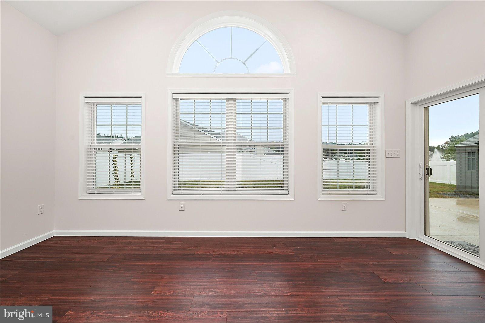 YORKSHIRE ESTATES - Residential