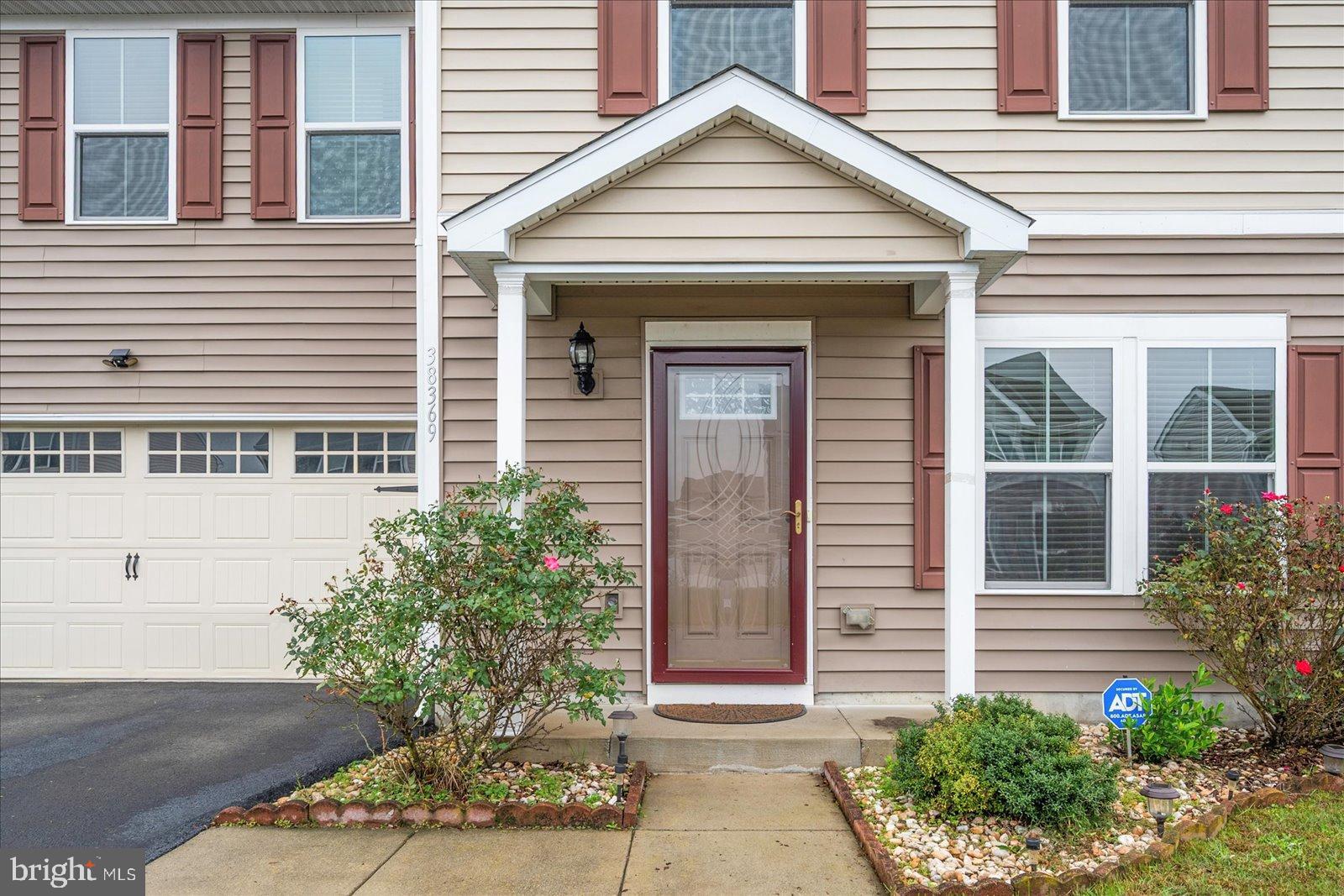 38369 ELIZABETH LANE
