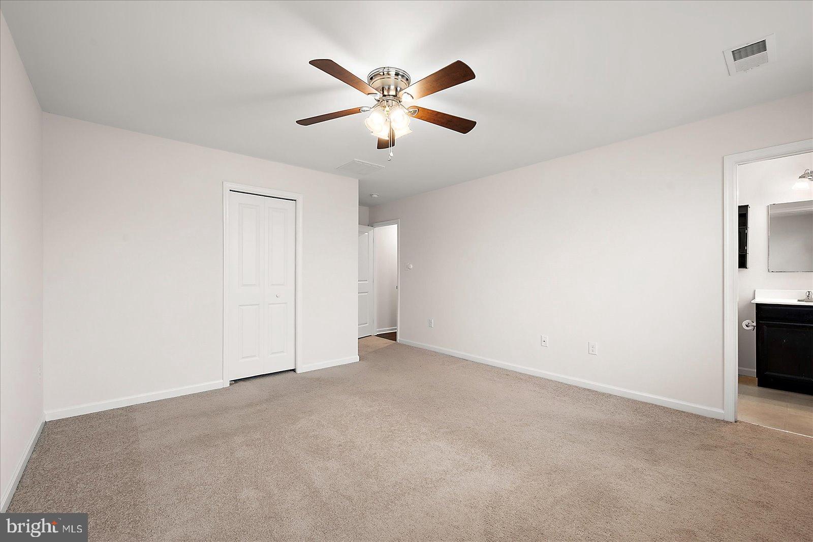 YORKSHIRE ESTATES - Residential