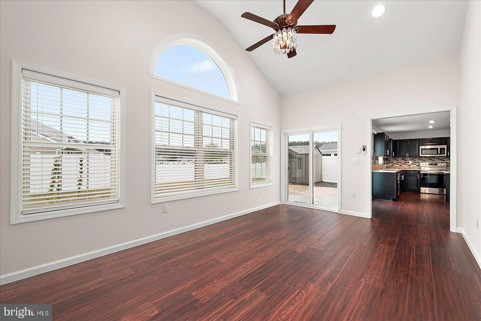 YORKSHIRE ESTATES - Residential