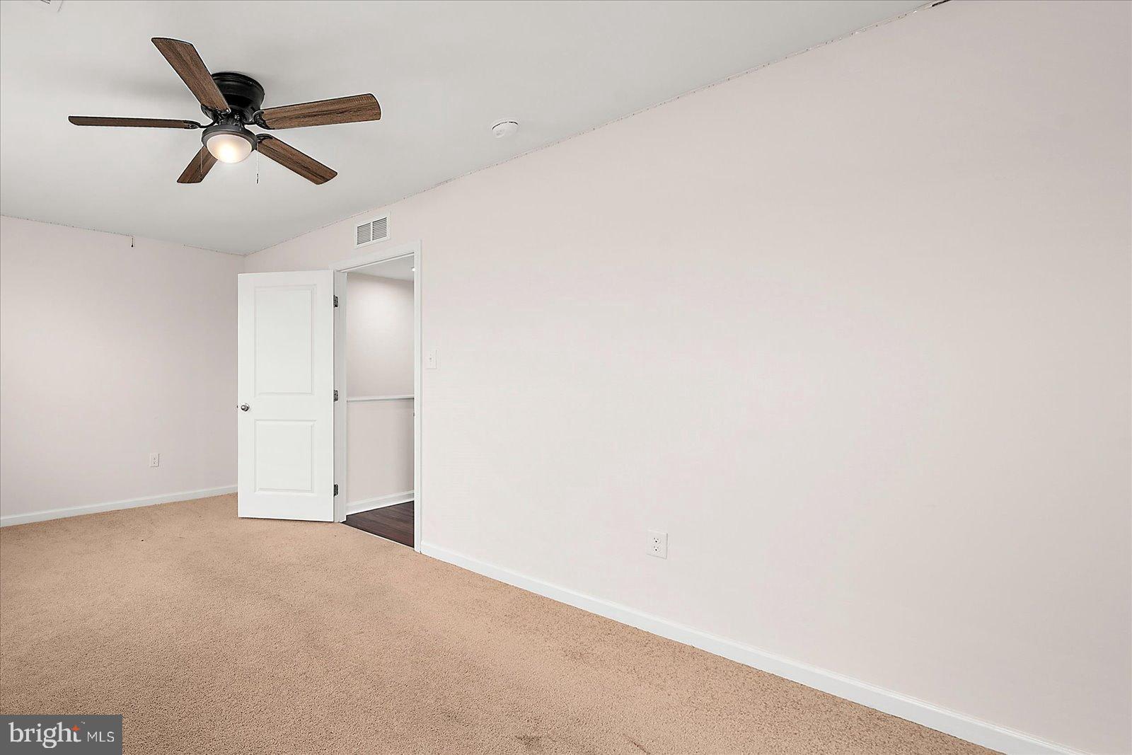 YORKSHIRE ESTATES - Residential