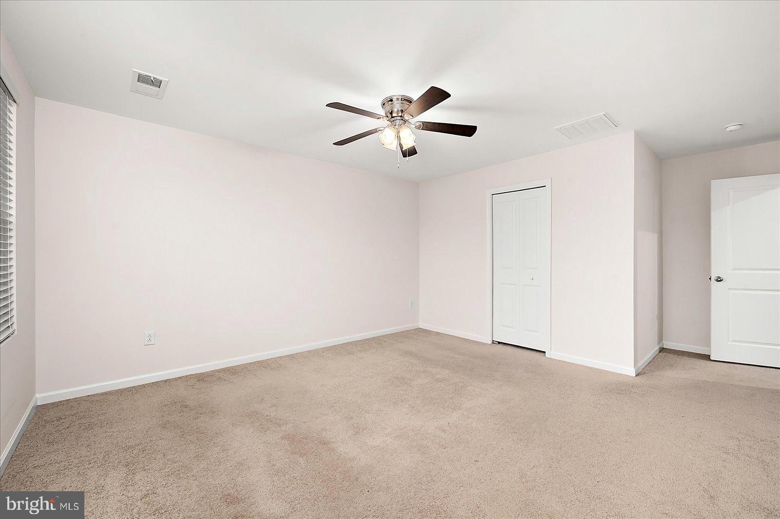 YORKSHIRE ESTATES - Residential