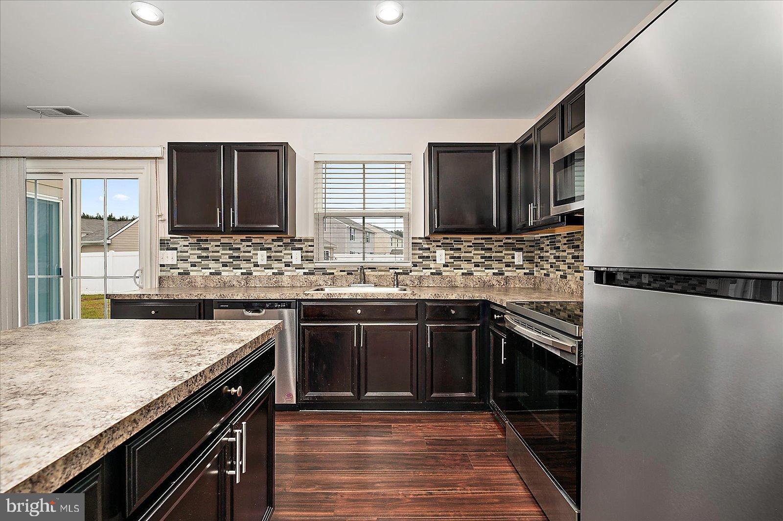 YORKSHIRE ESTATES - Residential