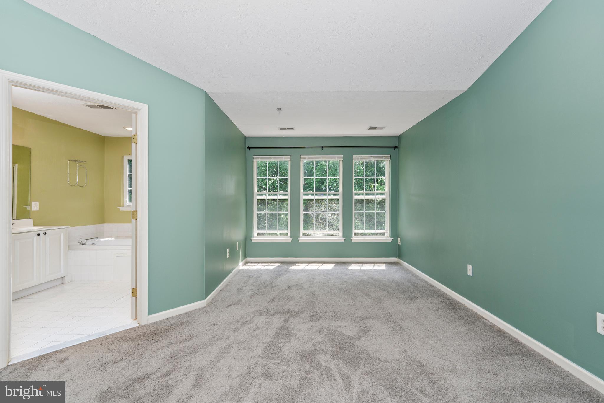 EATON SQUARE - Residential Lease