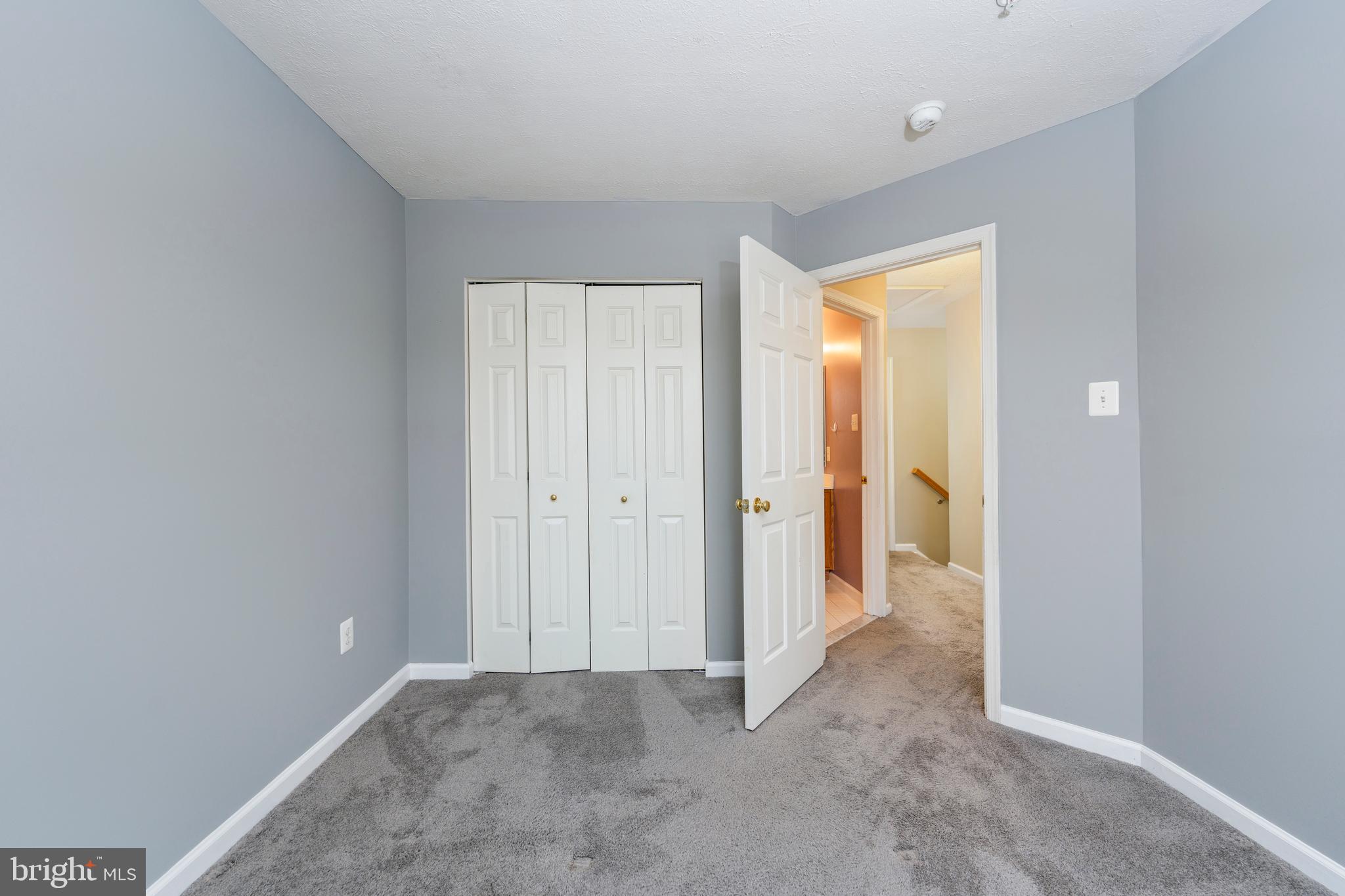 EATON SQUARE - Residential Lease