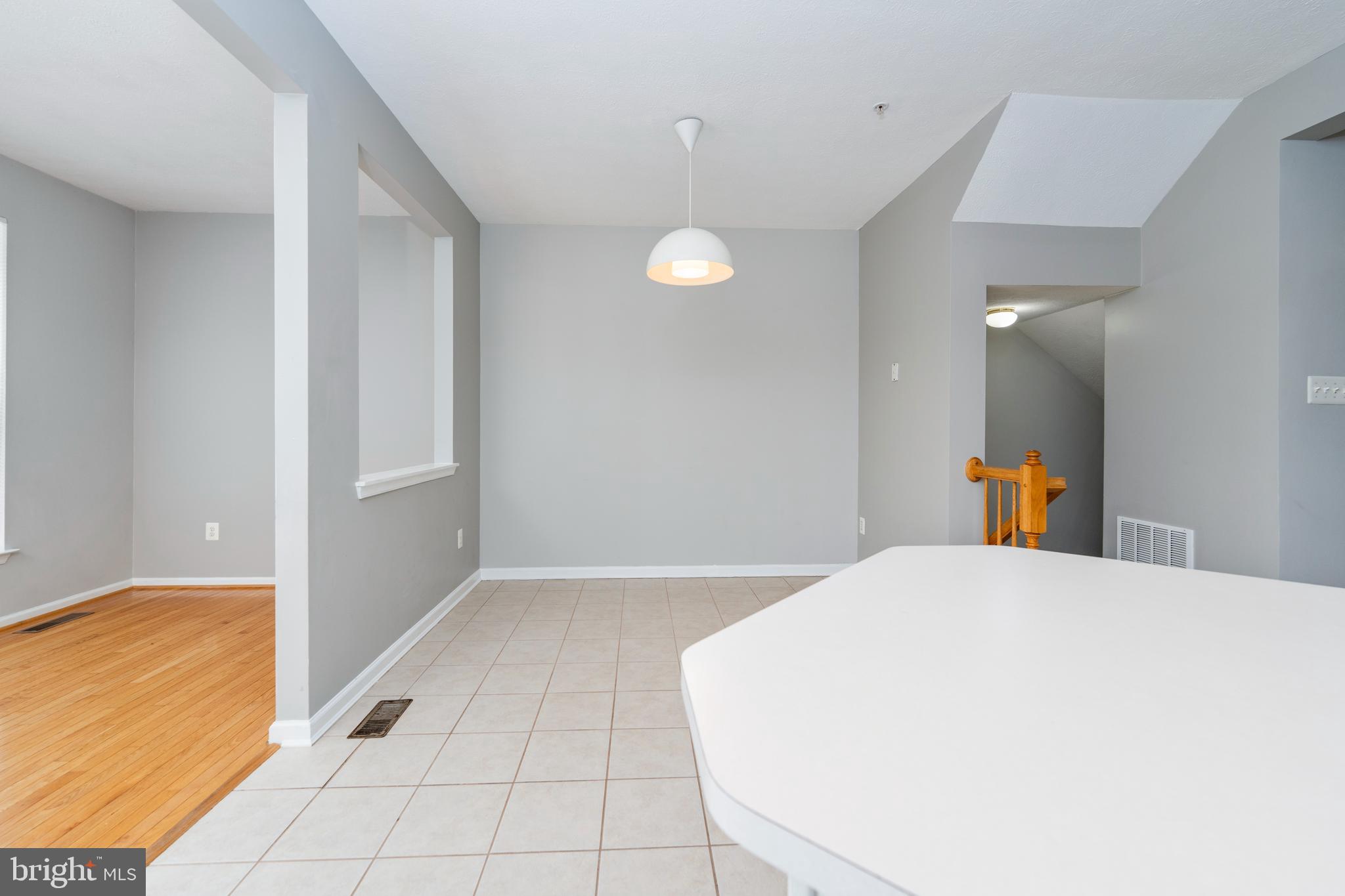 EATON SQUARE - Residential Lease