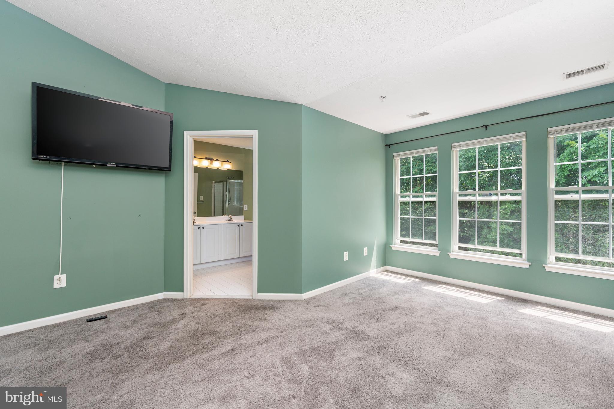 EATON SQUARE - Residential Lease