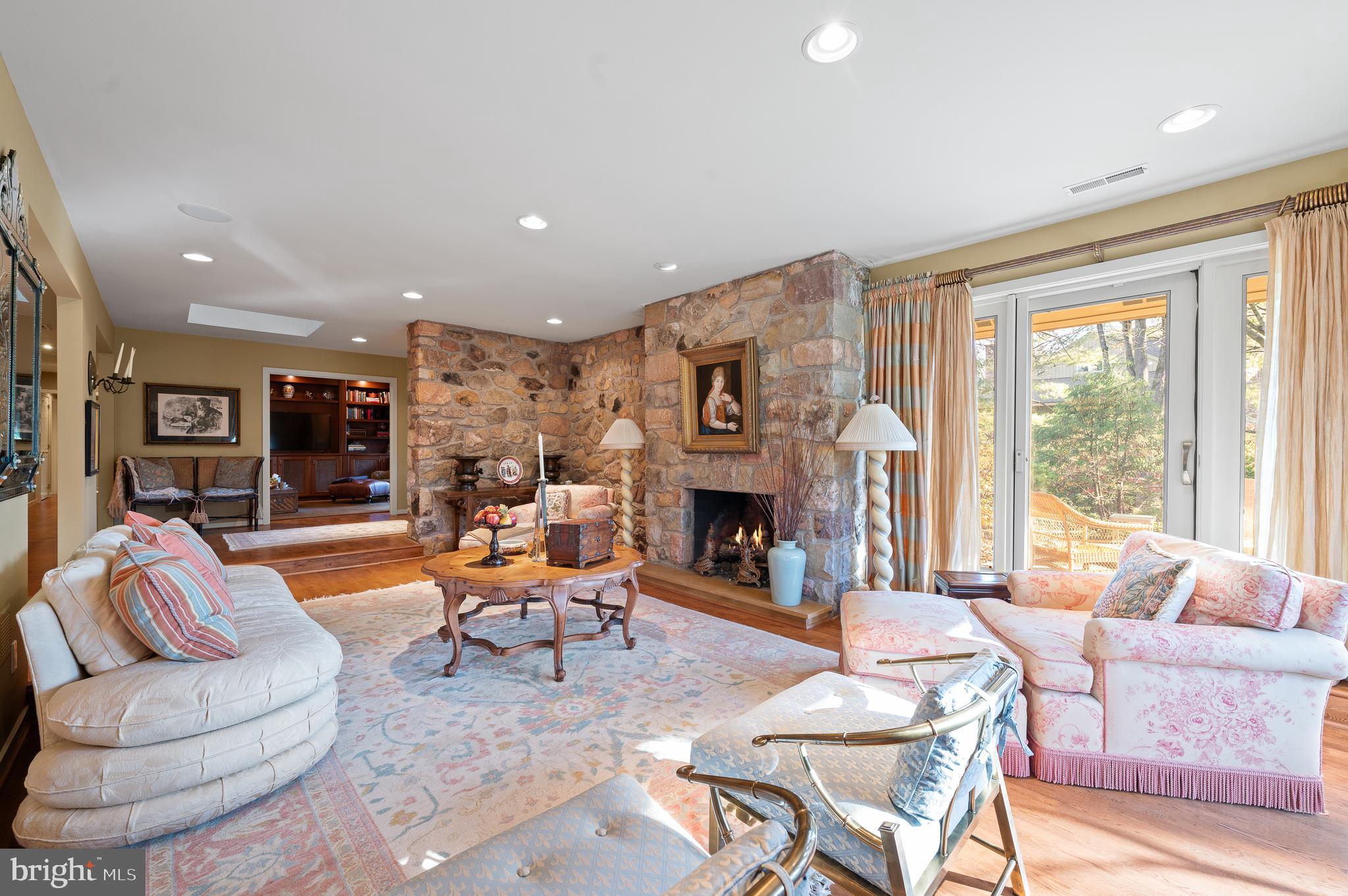 HERMITAGE - Residential