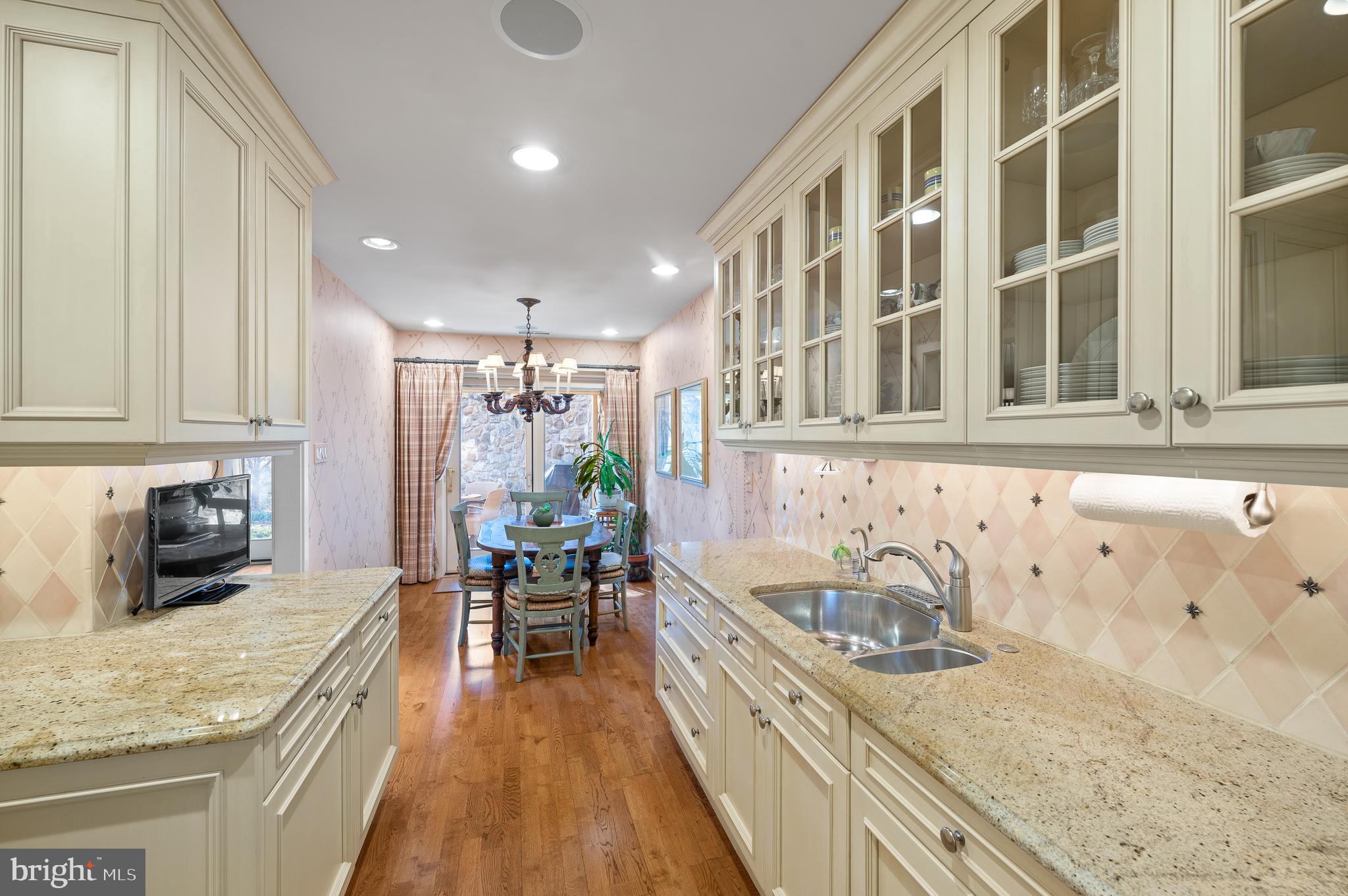 HERMITAGE - Residential