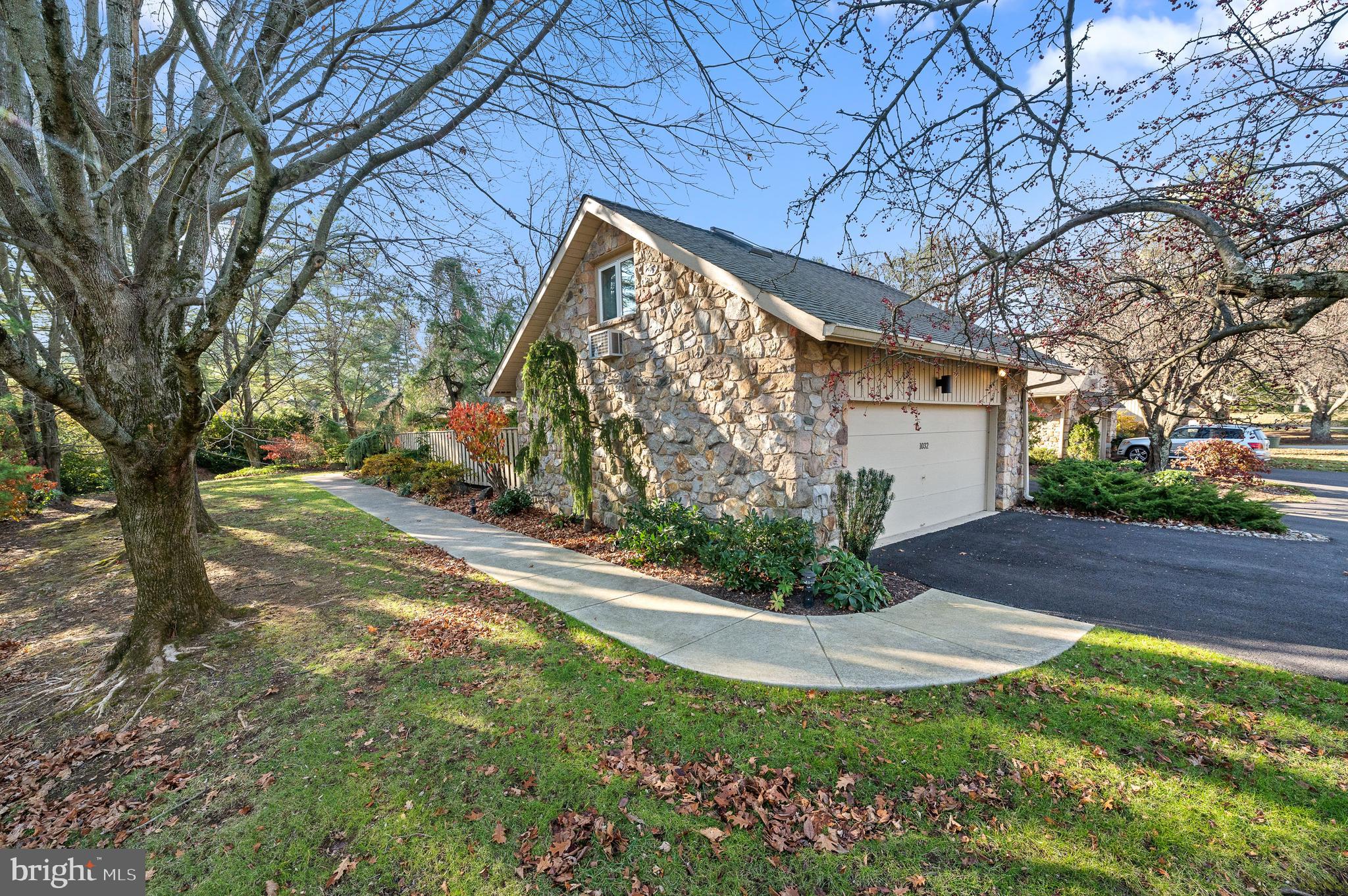 HERMITAGE - Residential