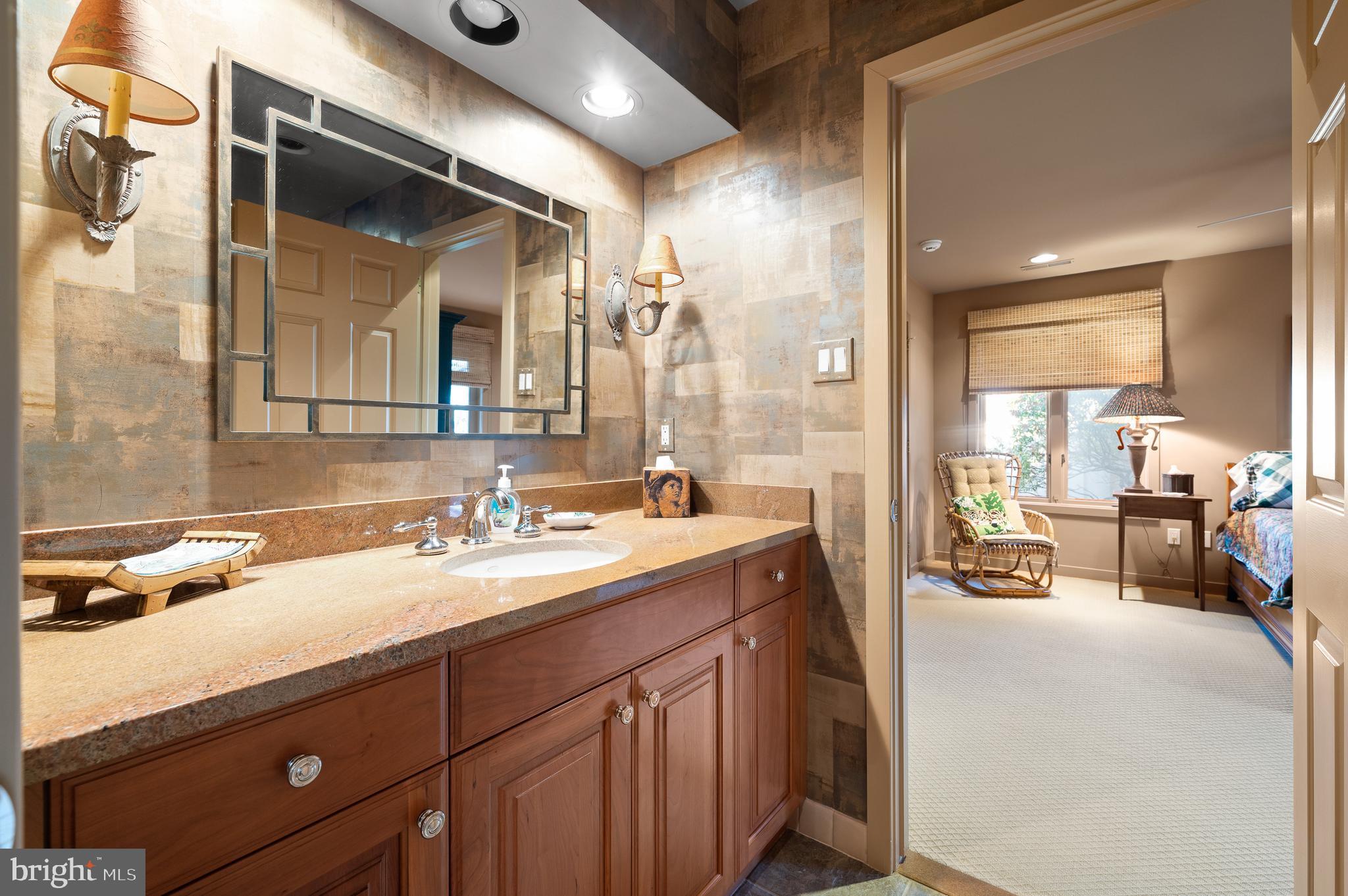 HERMITAGE - Residential