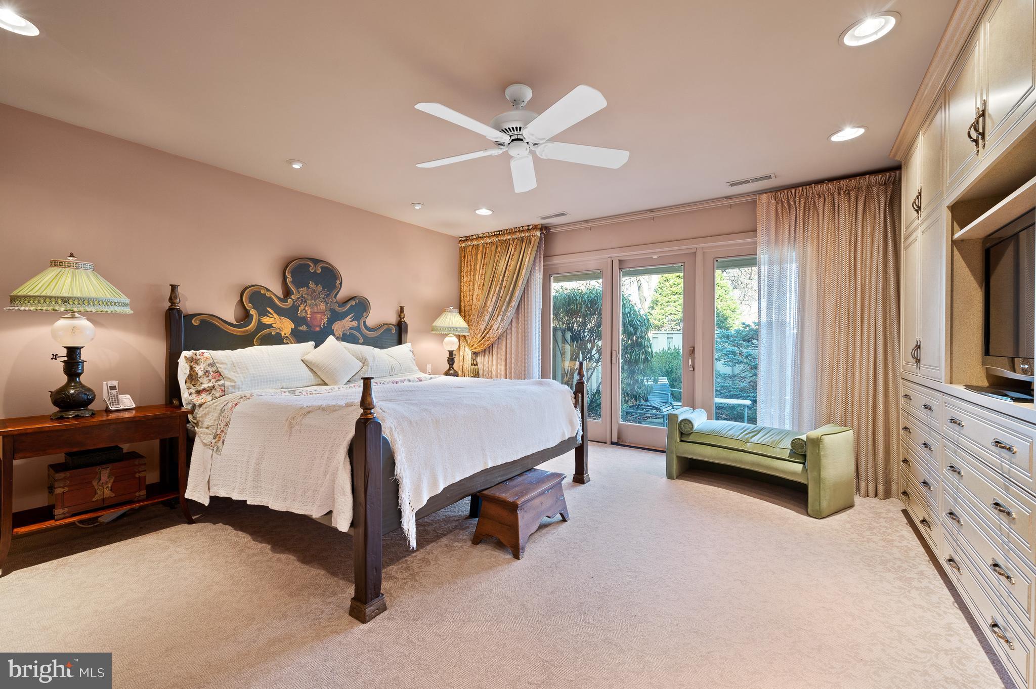 HERMITAGE - Residential