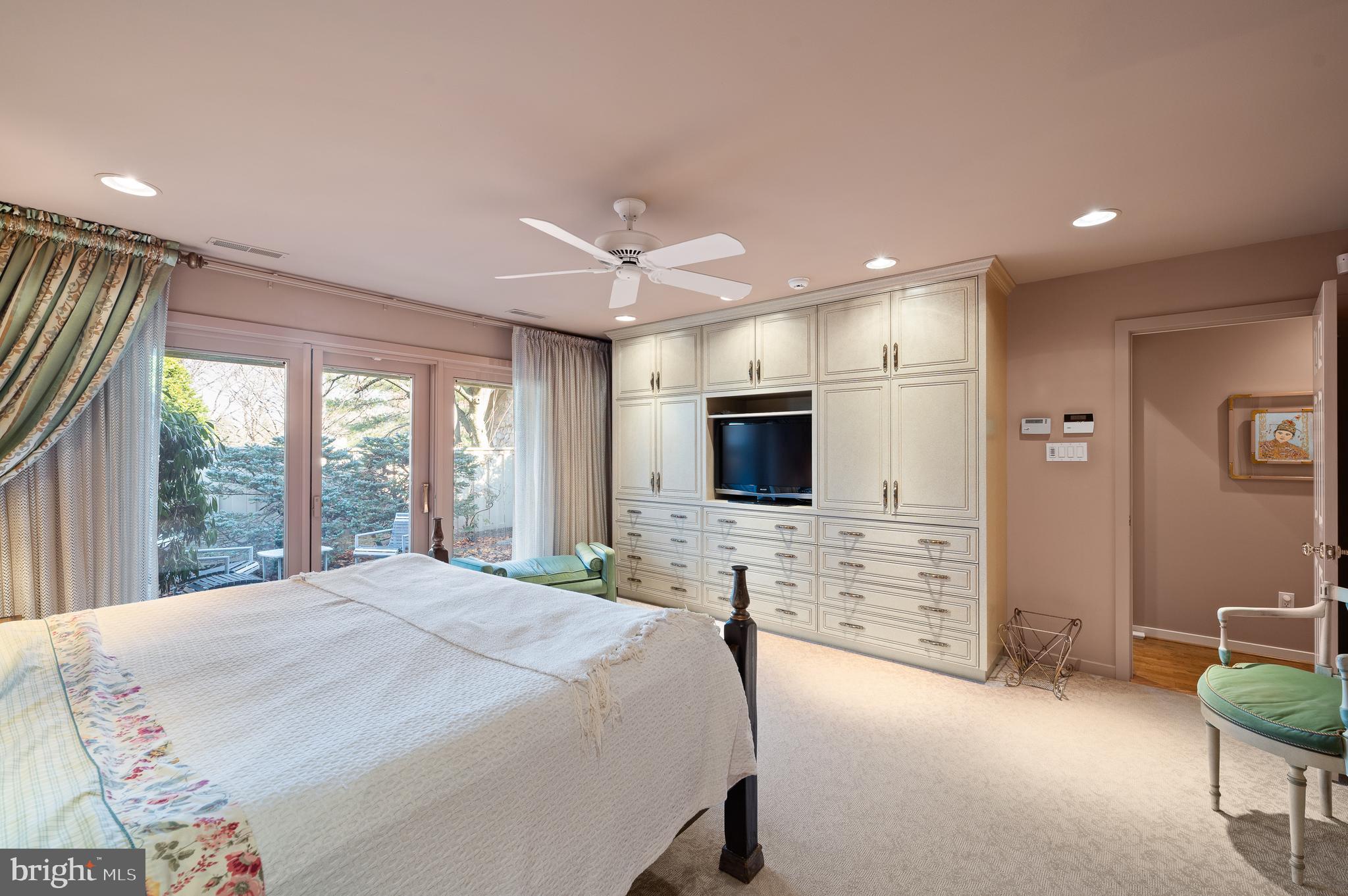 HERMITAGE - Residential