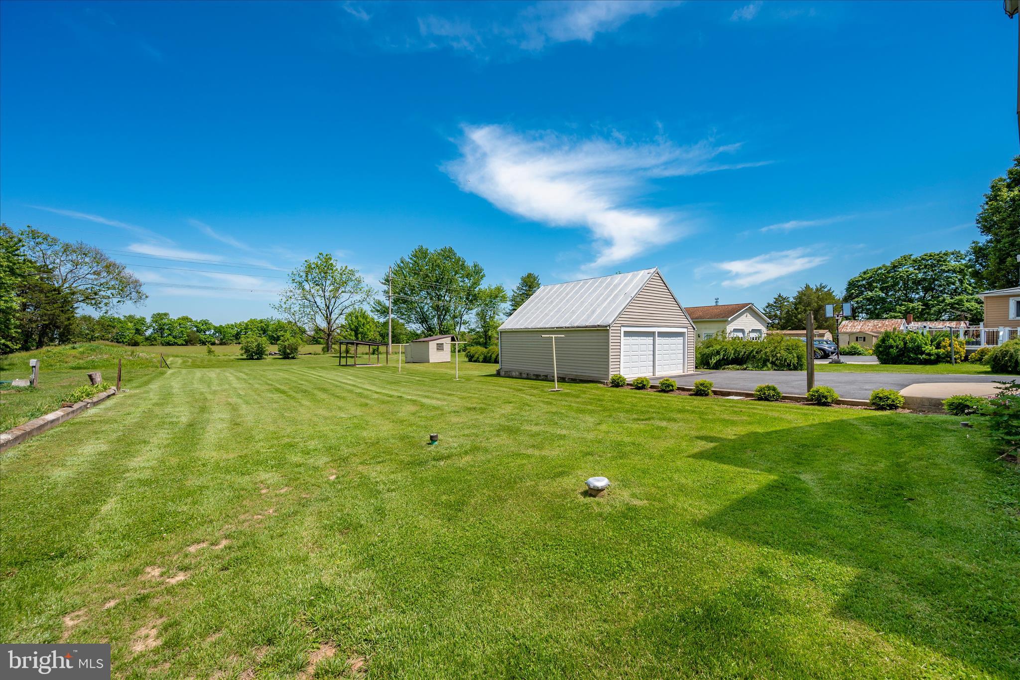 LEWISTOWN - Residential