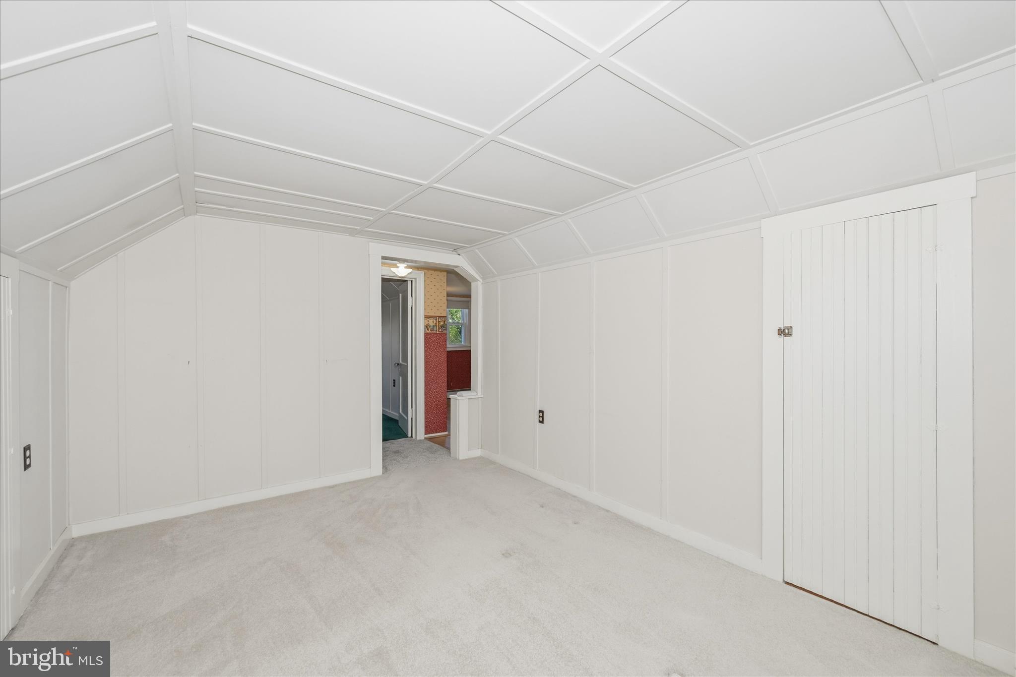 LEWISTOWN - Residential