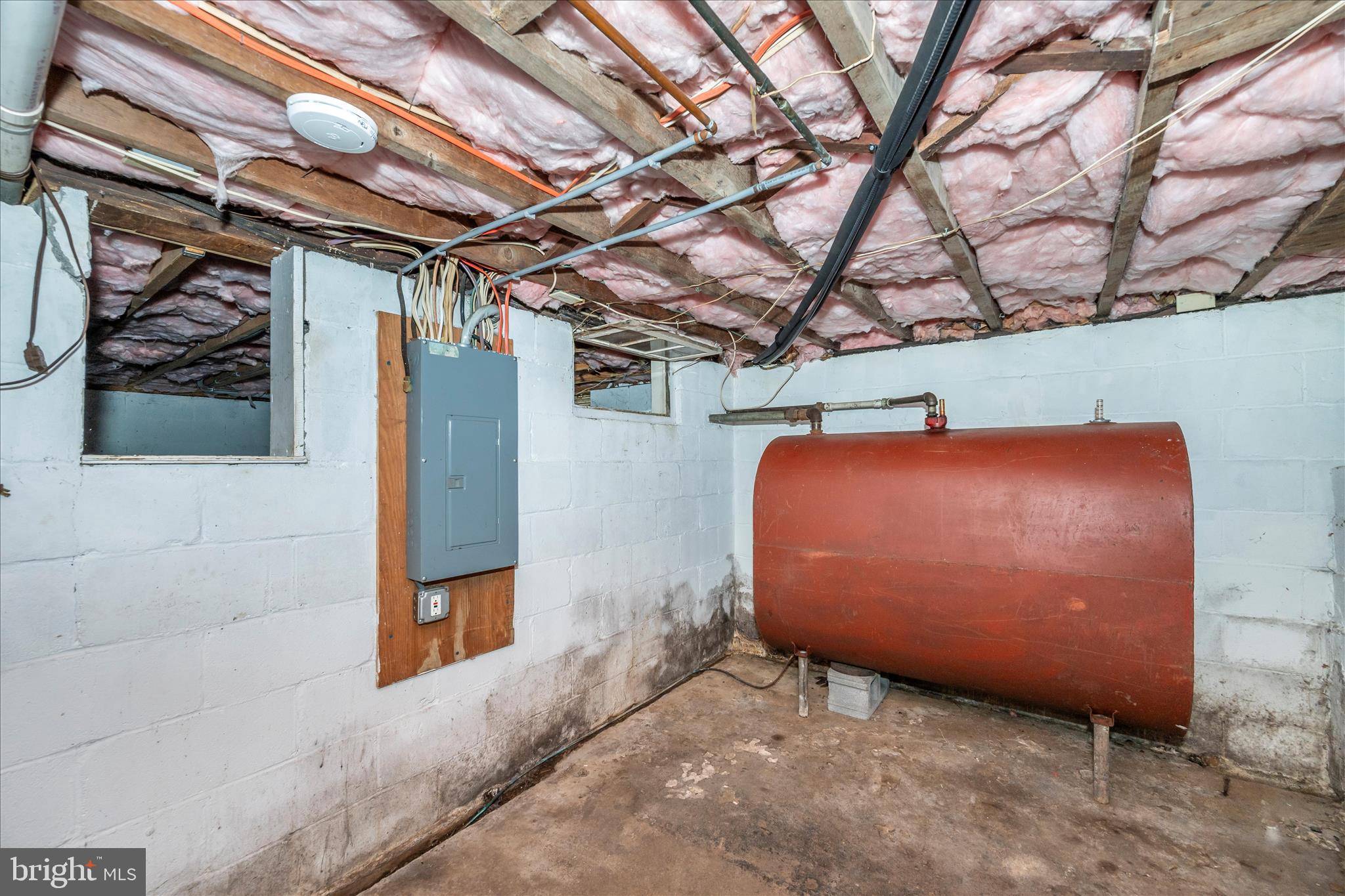 LEWISTOWN - Residential