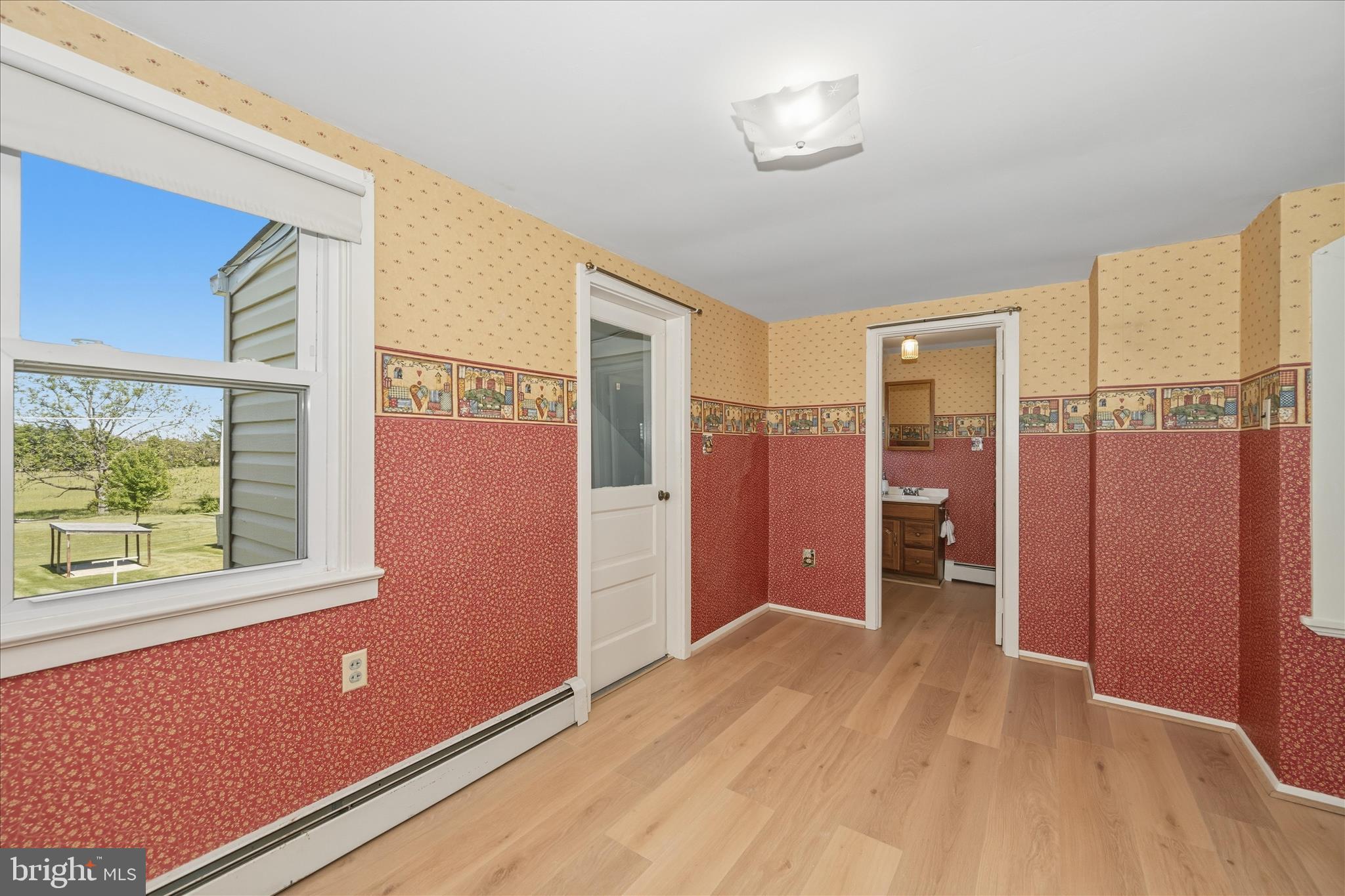 LEWISTOWN - Residential