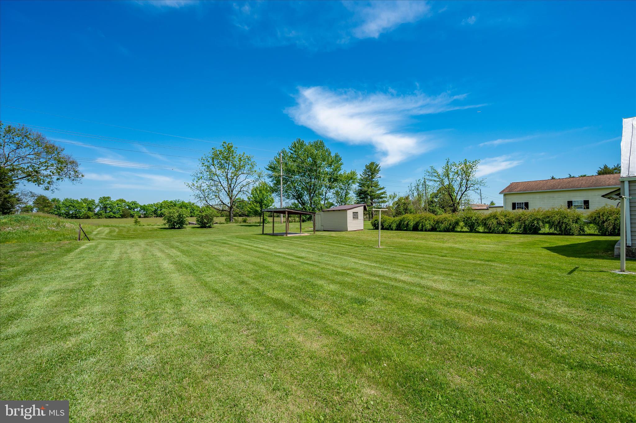 LEWISTOWN - Residential
