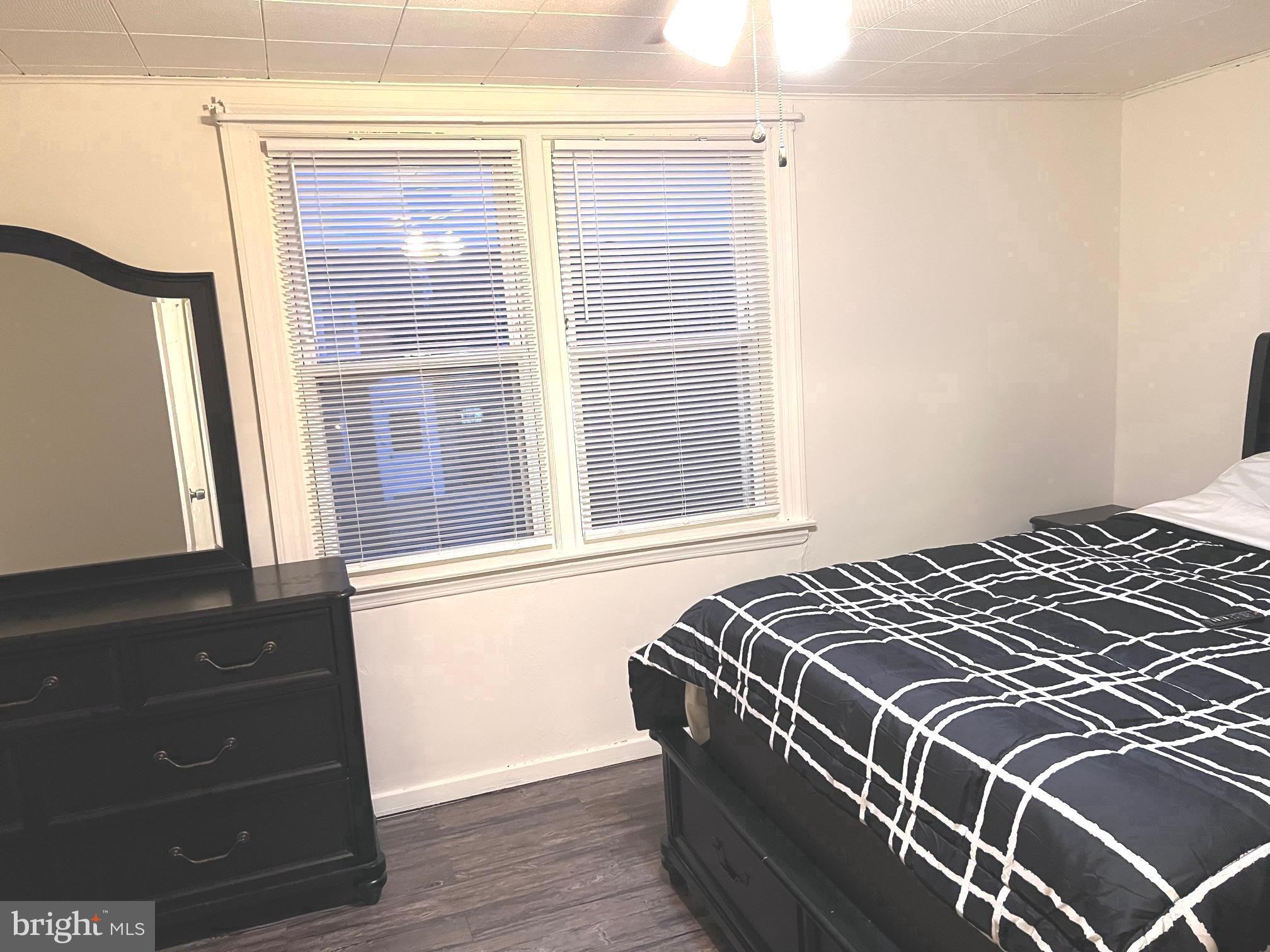 BRIDESBURG - Residential