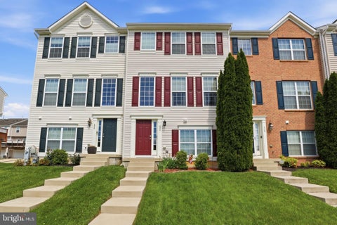 Townhouse For Sale - 626 Snowberry Way<br/> ABERDEEN, MD 21001