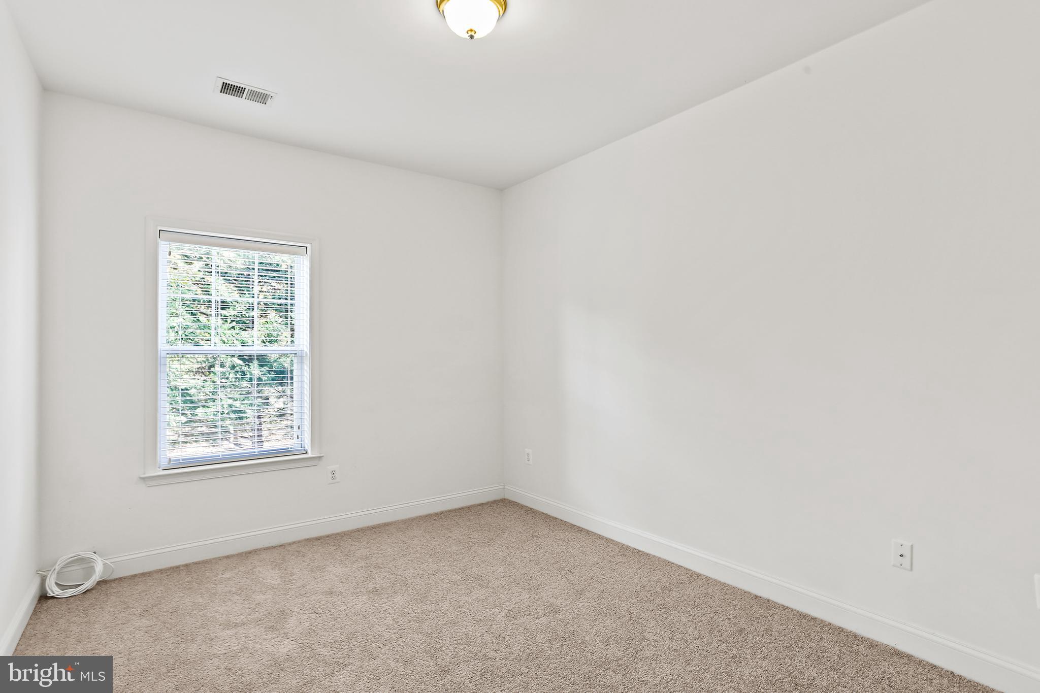 WAVERLY WOODS - Residential