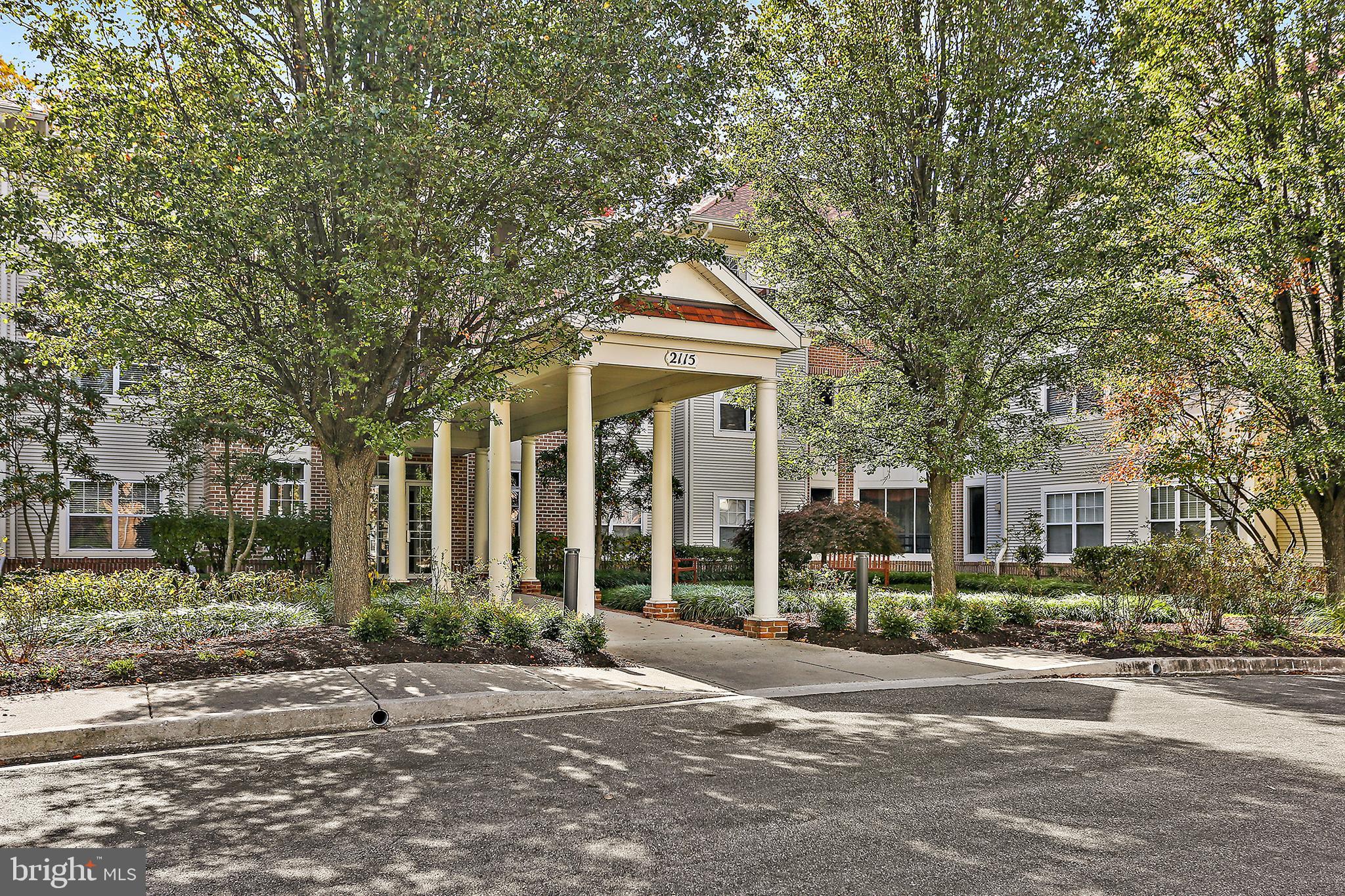 WAVERLY WOODS - Residential