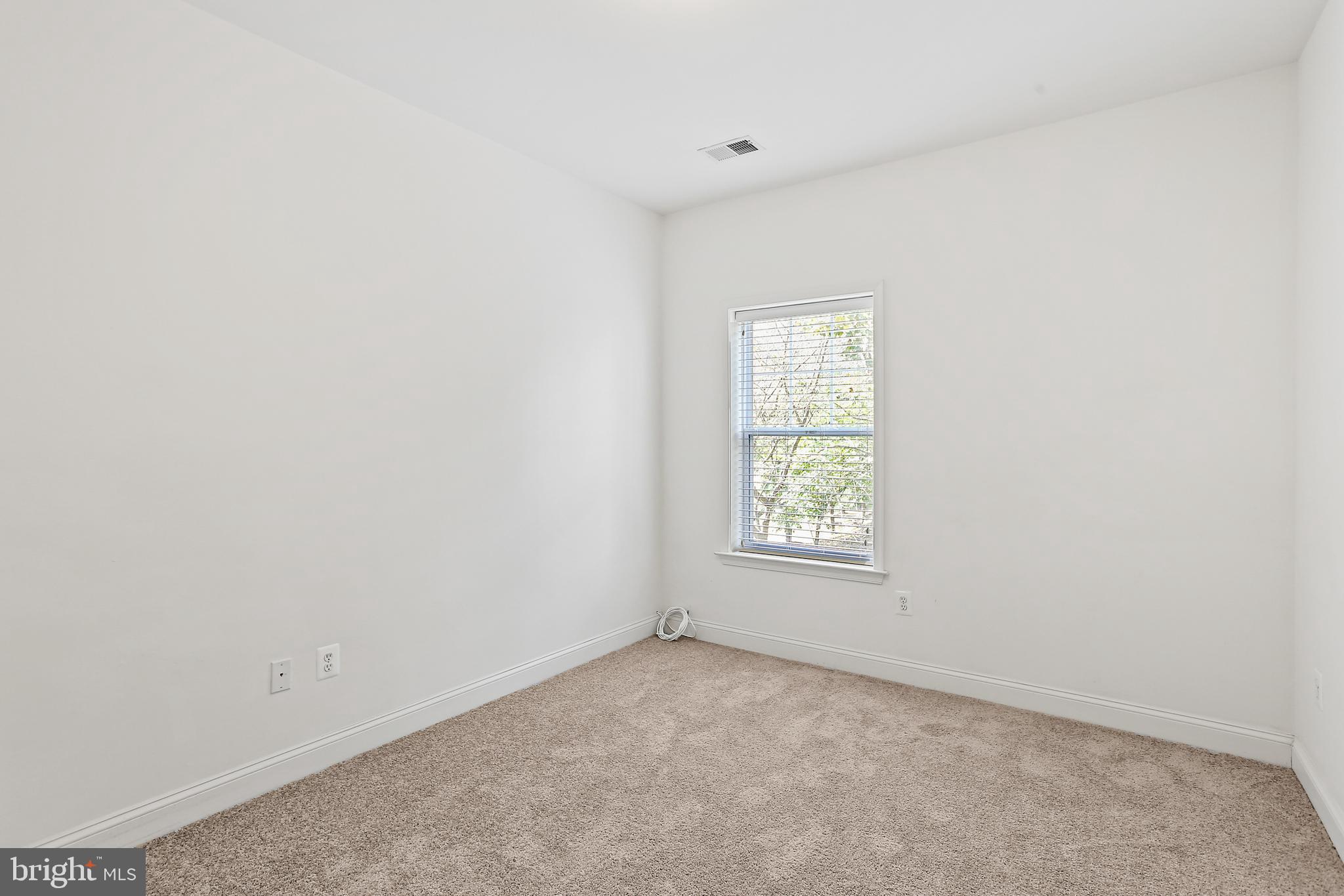 WAVERLY WOODS - Residential