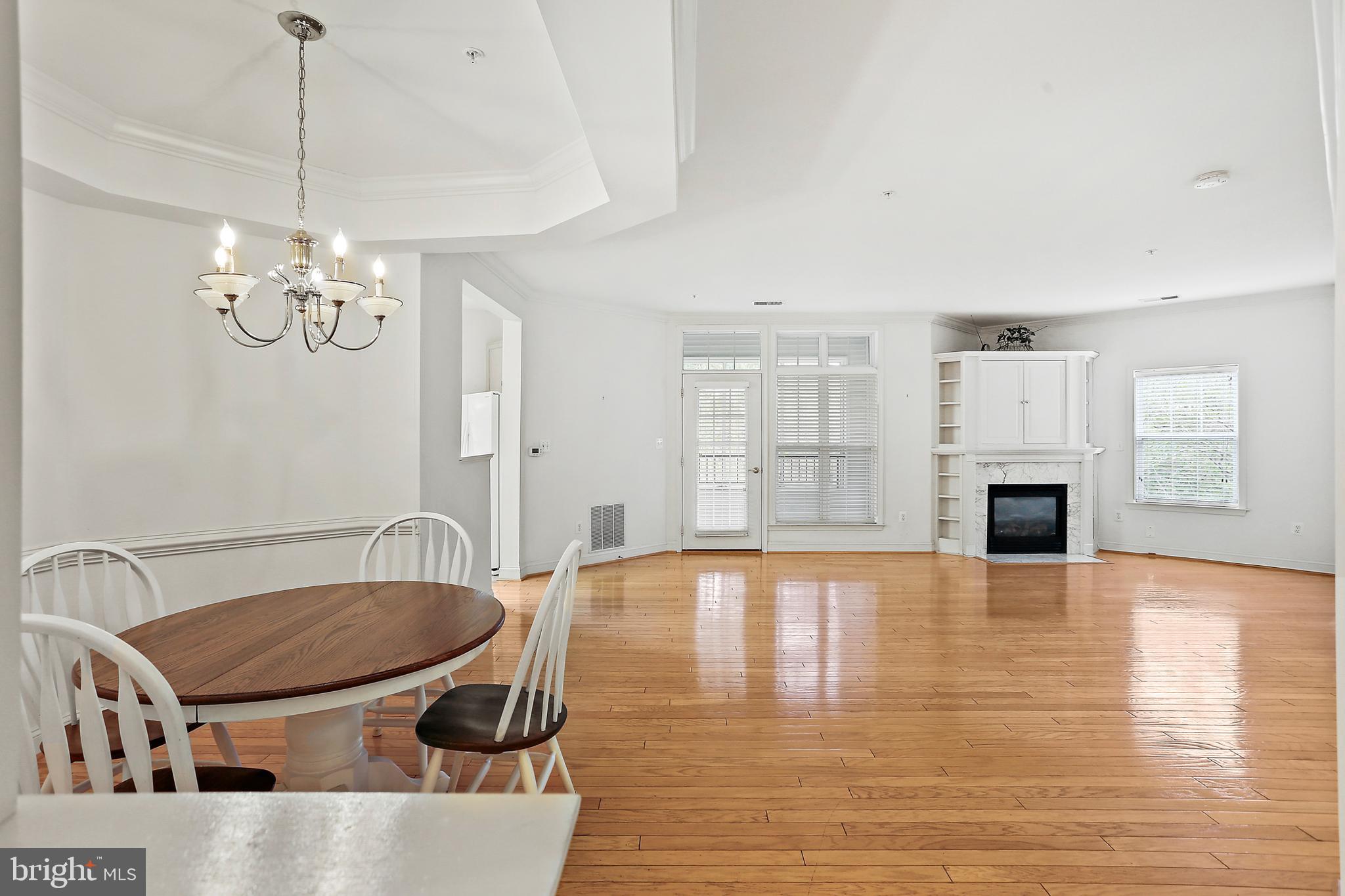 WAVERLY WOODS - Residential