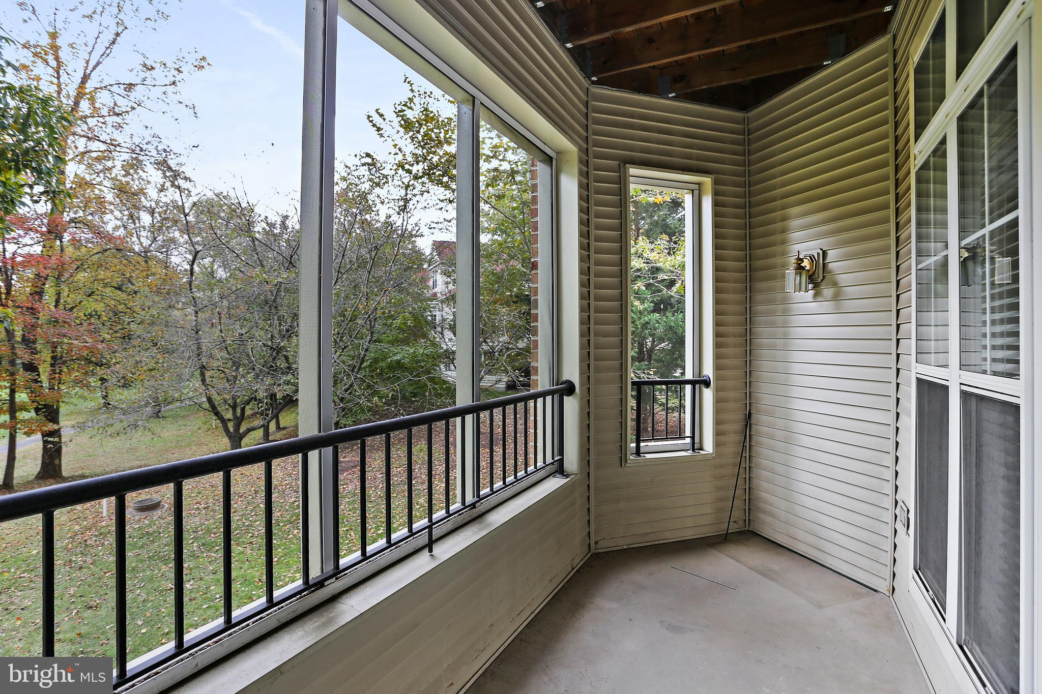 WAVERLY WOODS - Residential