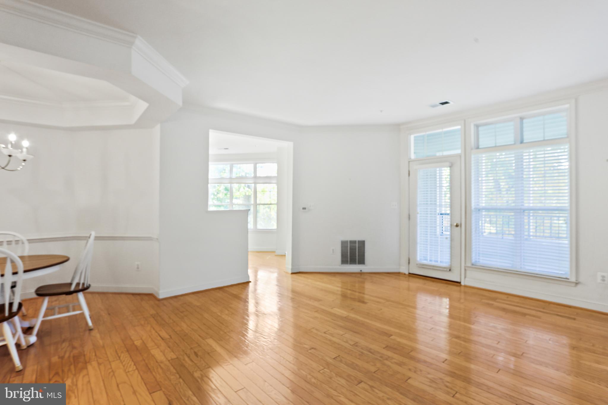 WAVERLY WOODS - Residential