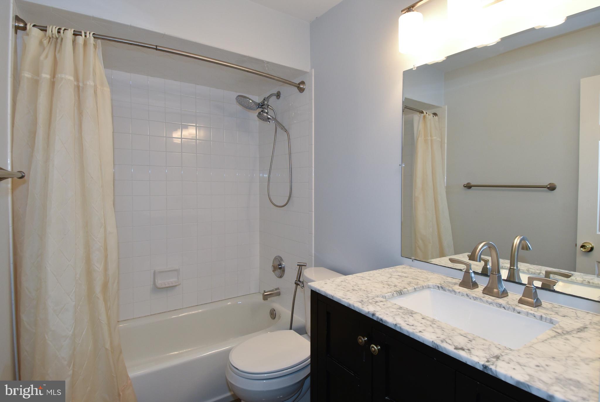 SENECA VIEW ESTATES - Residential