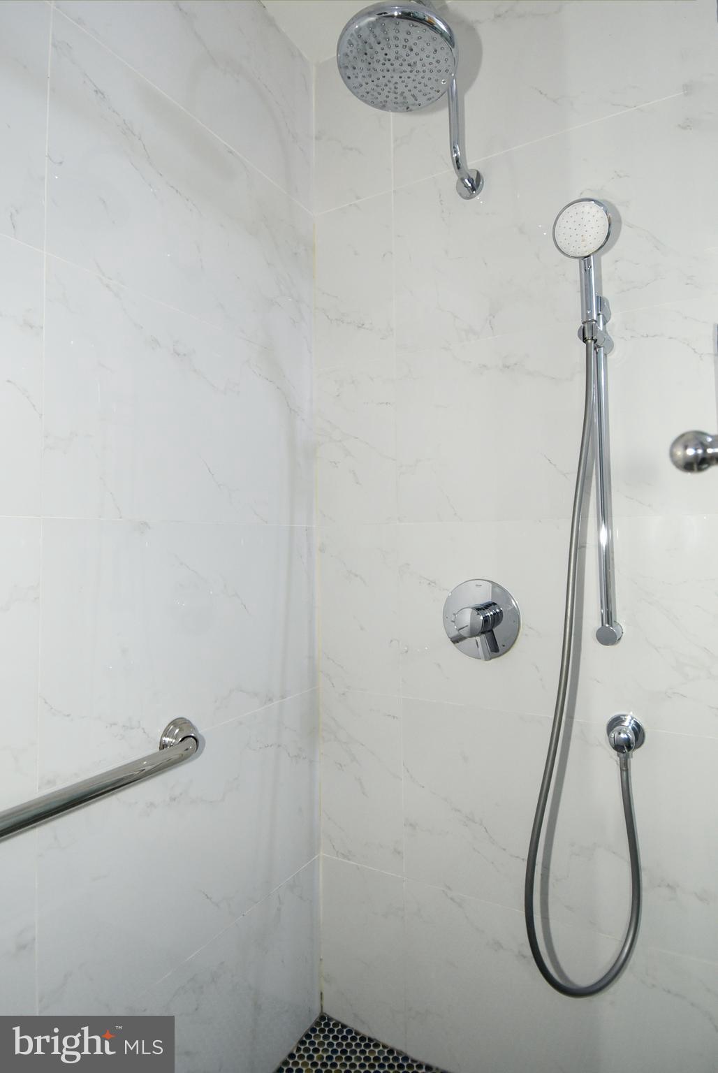 SENECA VIEW ESTATES - Residential