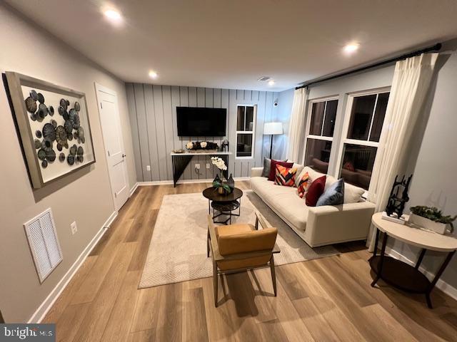 ARCOLA TOWN CENTER - Residential Lease