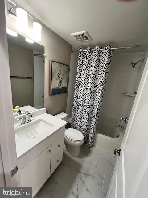 ARCOLA TOWN CENTER - Residential Lease