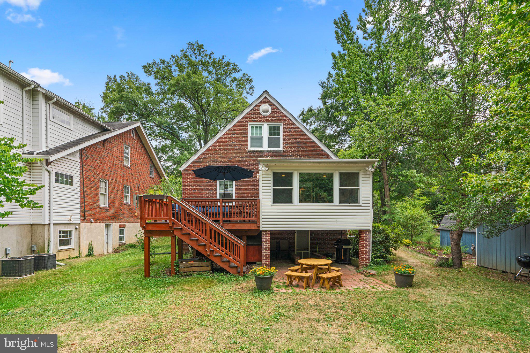 UNIVERSITY PARK - Residential