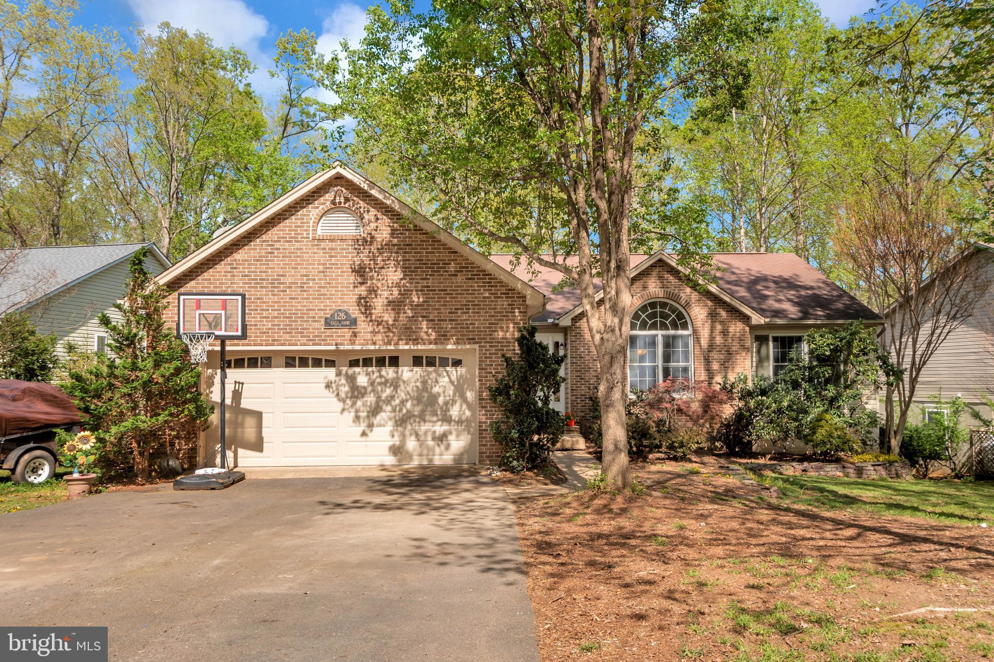 LAKE OF THE WOODS - Residential