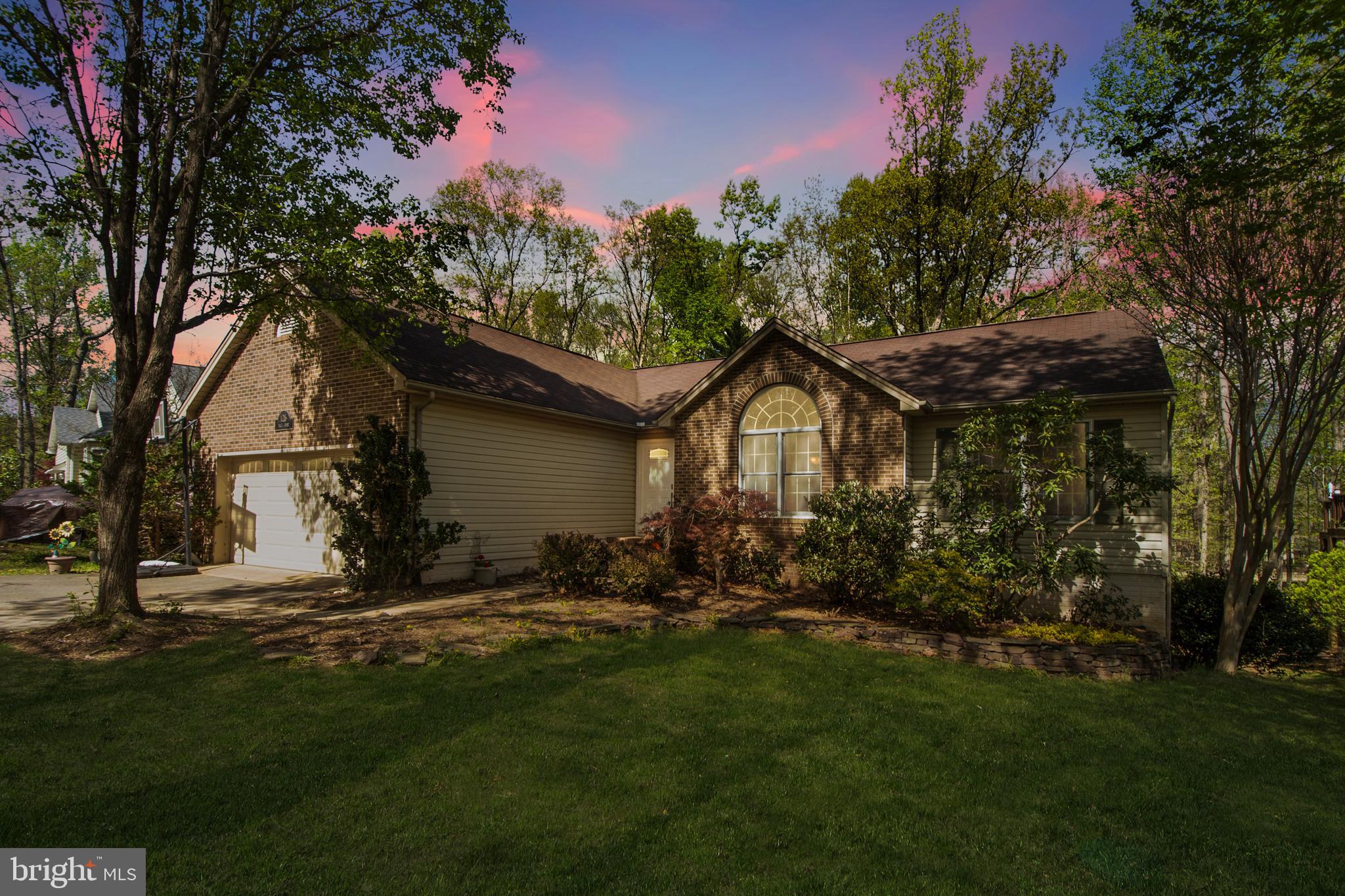 LAKE OF THE WOODS - Residential