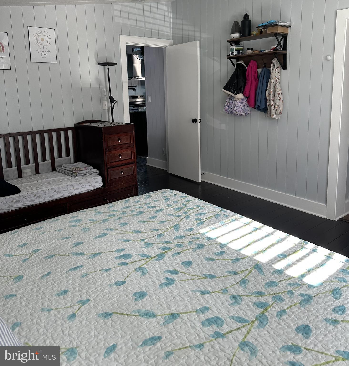 ENCHANTED ACRES - Residential