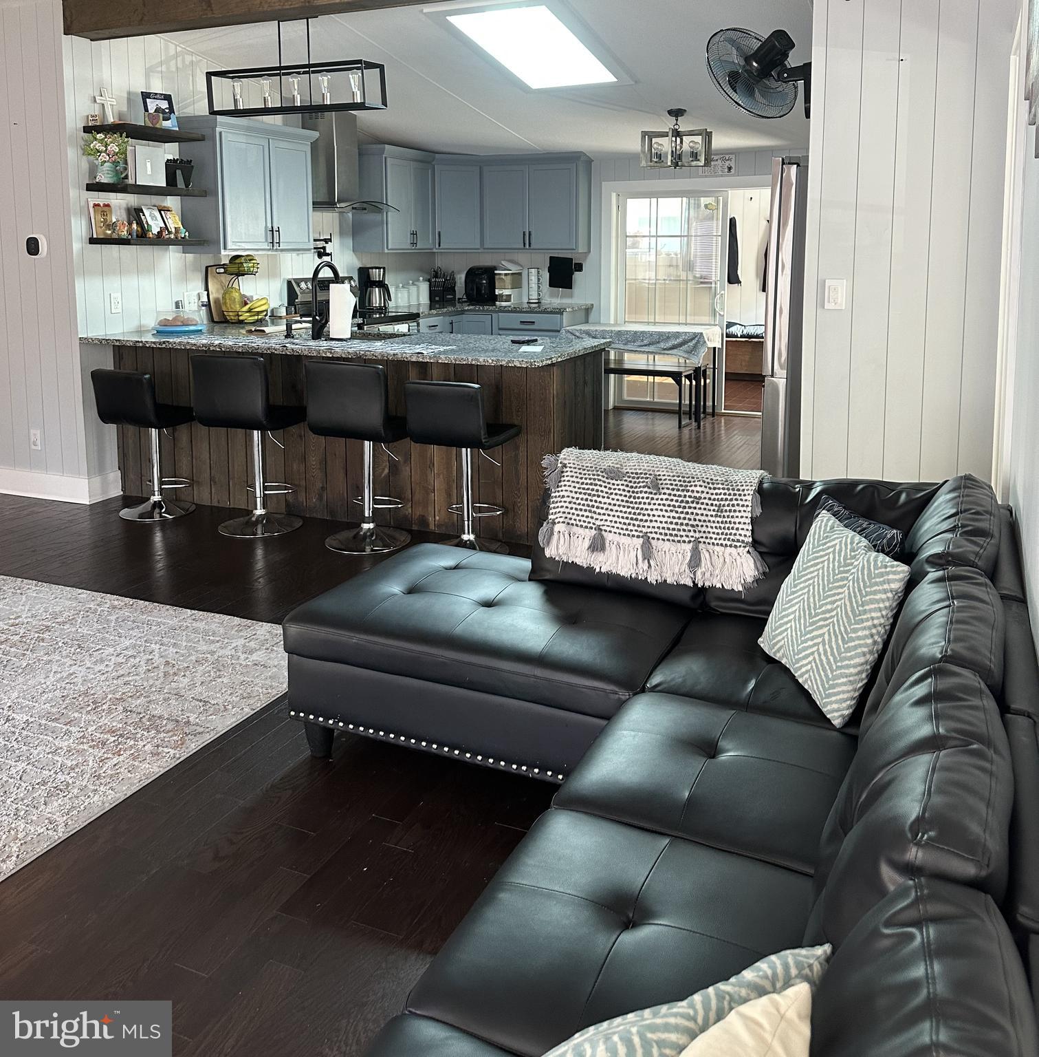 ENCHANTED ACRES - Residential