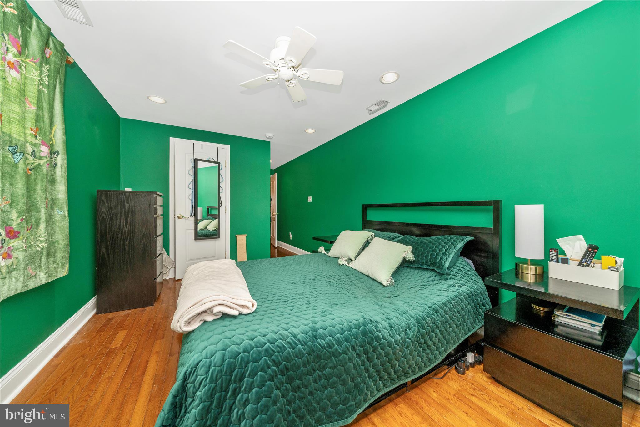 HAMPDEN HISTORIC DISTRICT - Residential